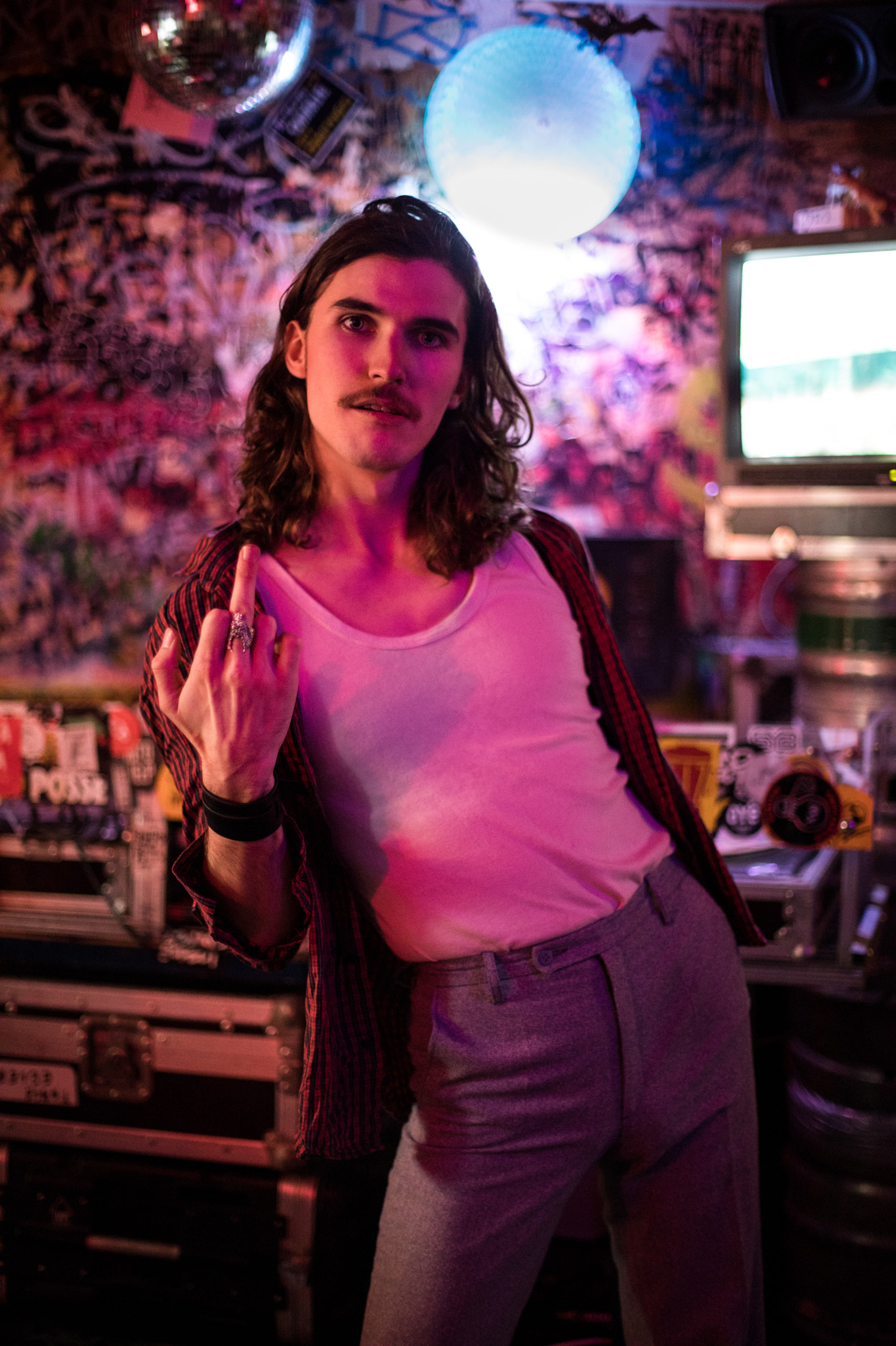 Canon EF 50mm F1.4 USM sample photo. Rock'n roll is dead photography