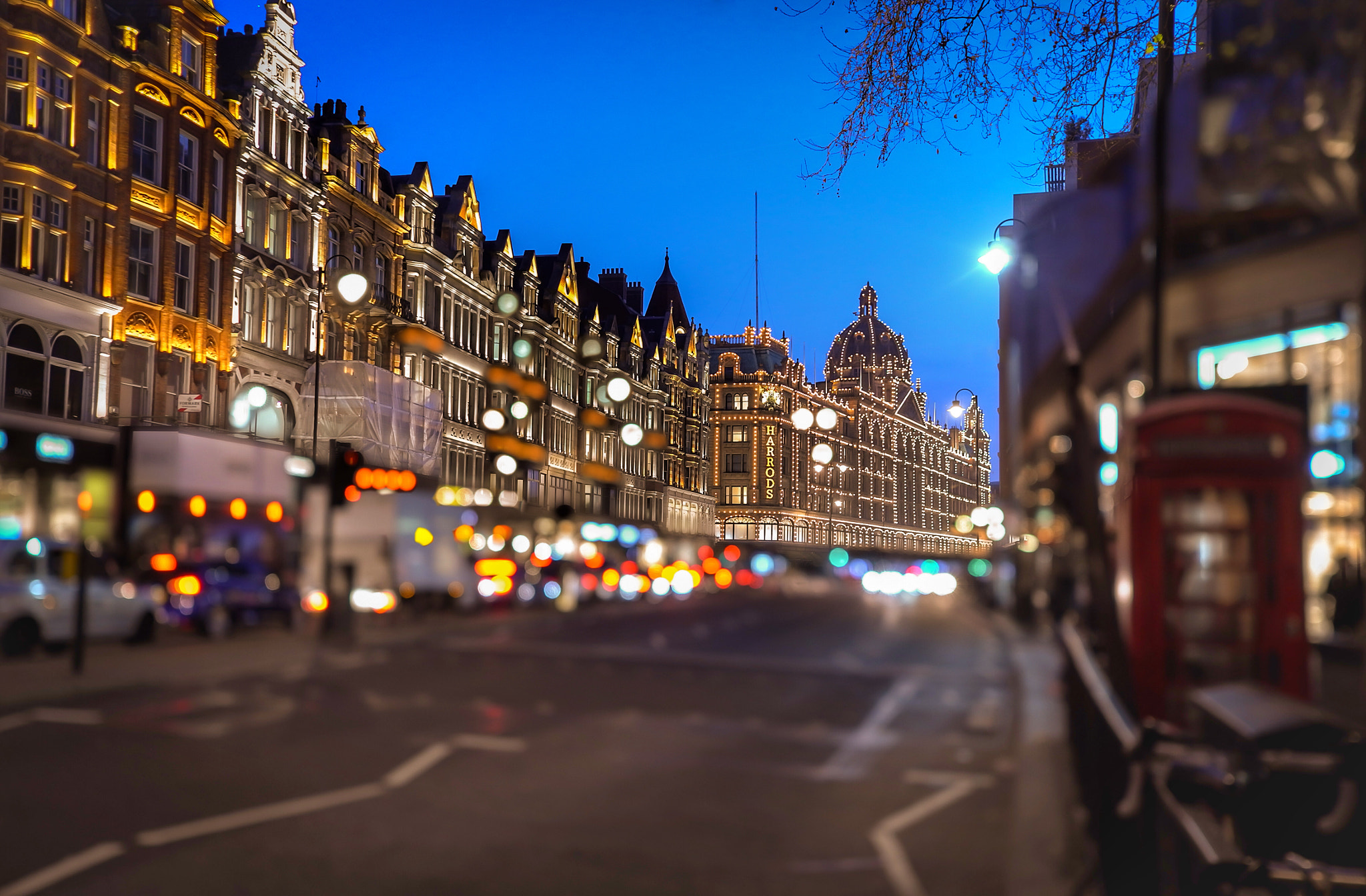 Leica X (Typ 113) sample photo. When in london photography