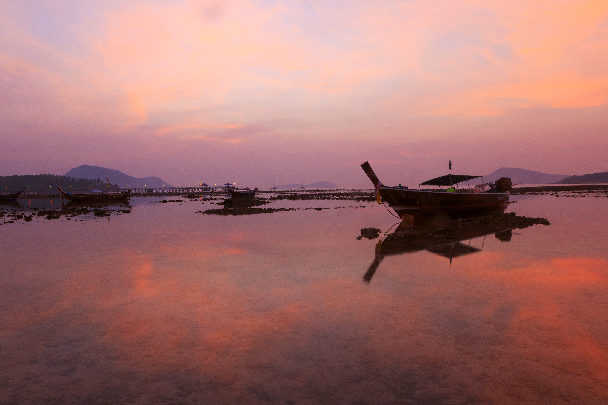 Canon EF 16-35mm F2.8L II USM sample photo. Rawai beach, phuket photography