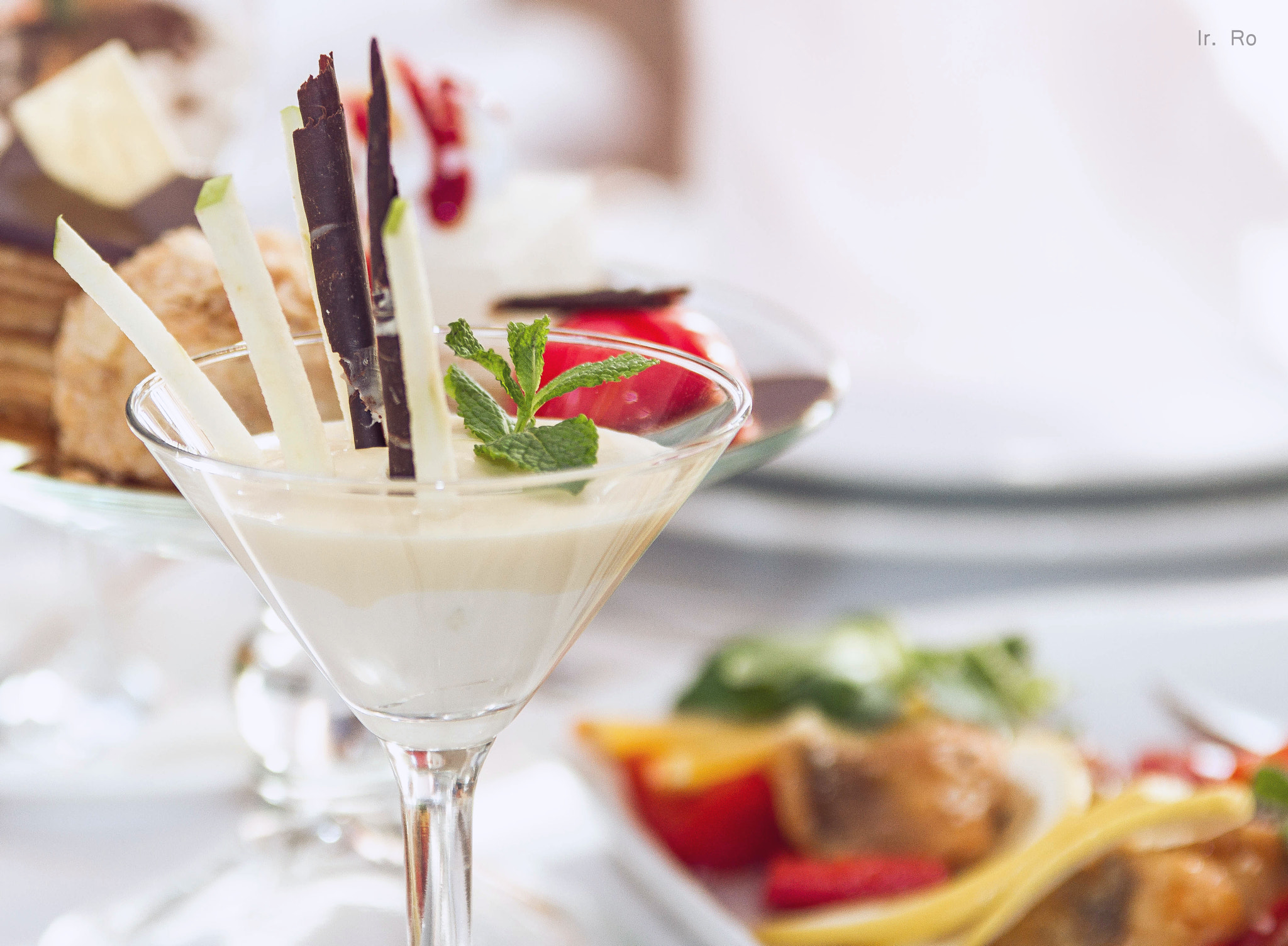 Sigma 70-200mm F2.8 EX DG OS HSM sample photo. A dessert photography