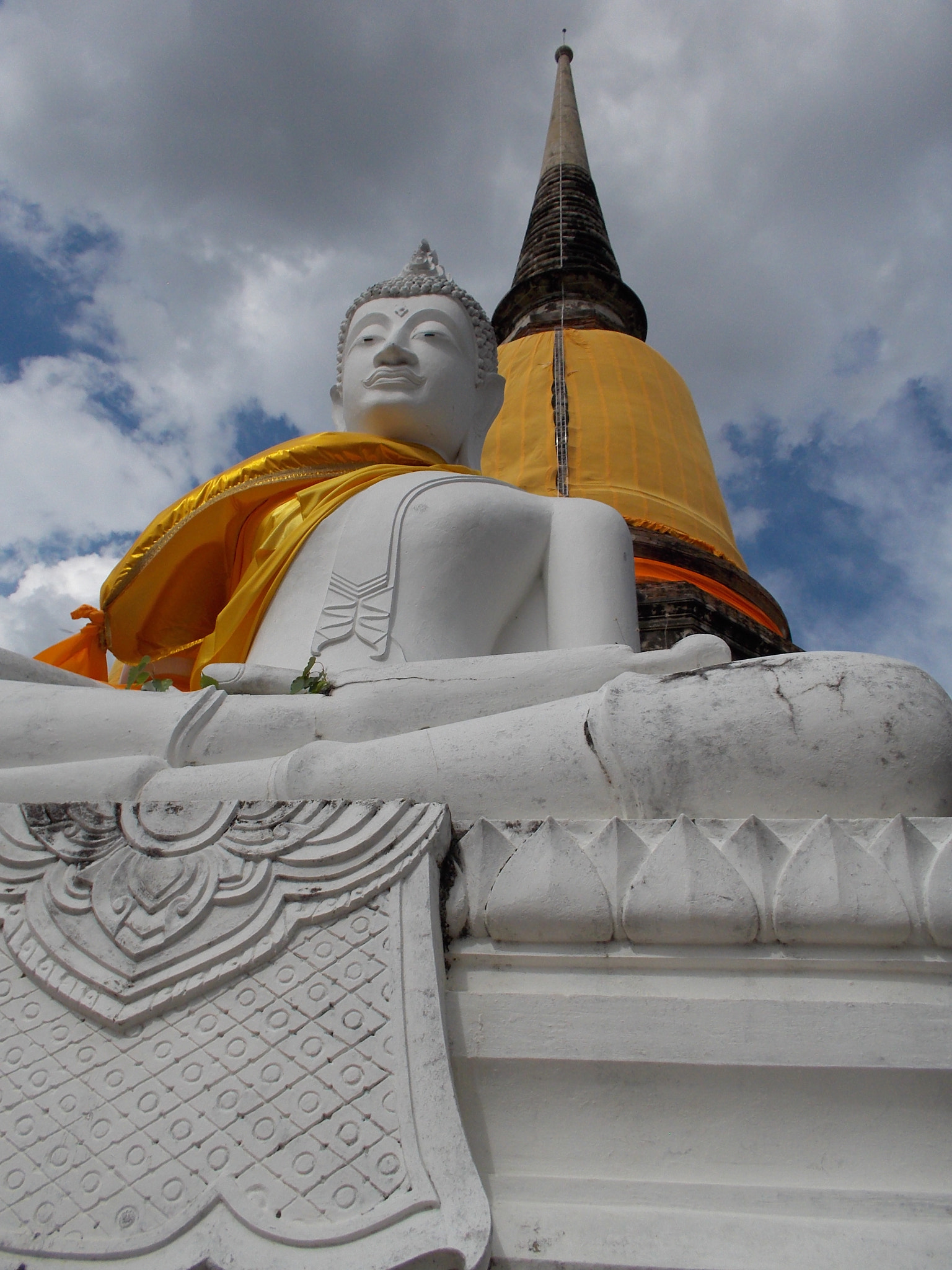 Nikon Coolpix S01 sample photo. Buddha in thailand photography