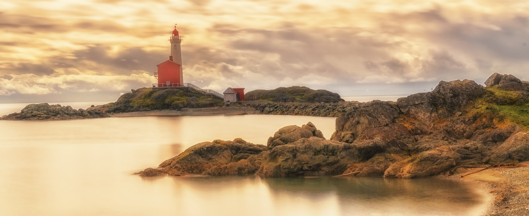 Sigma 17-50mm F2.8 EX DC OS HSM sample photo. Lighthouse photography