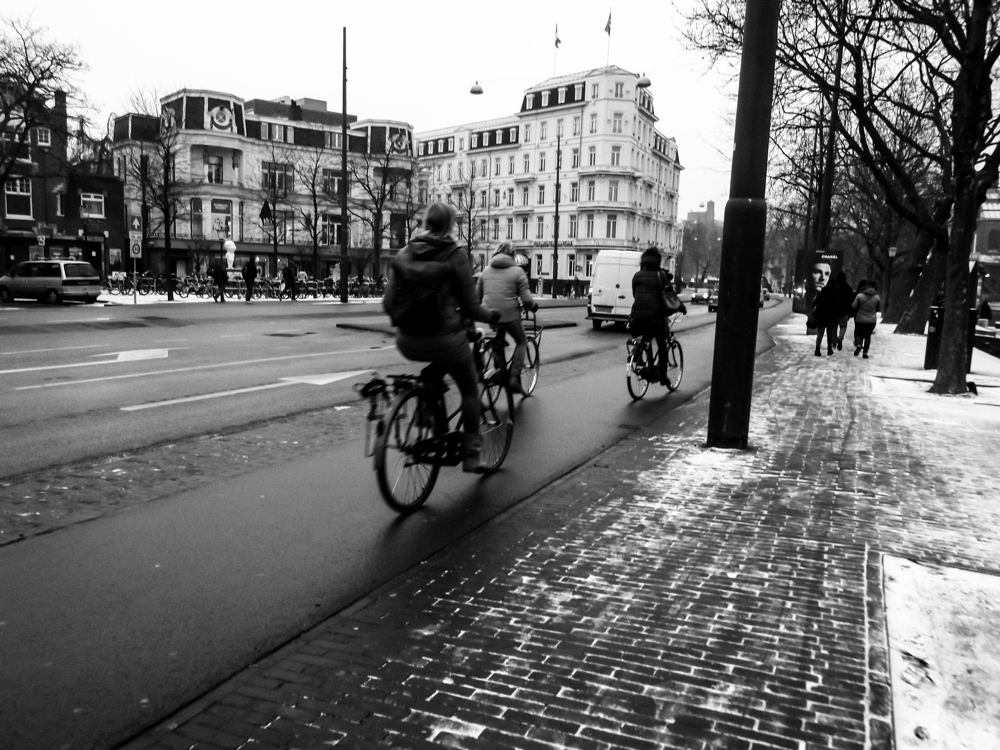 Fujifilm FinePix JX370 sample photo. Bicycles & snow photography