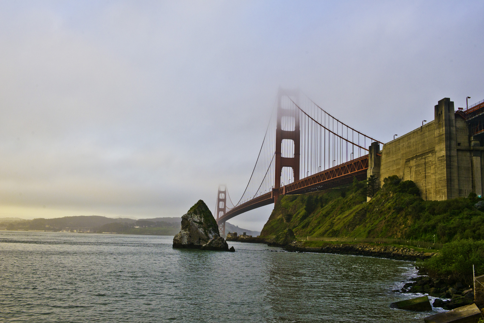 Nikon AF-S Nikkor 24-70mm F2.8G ED sample photo. North side gg bridge photography