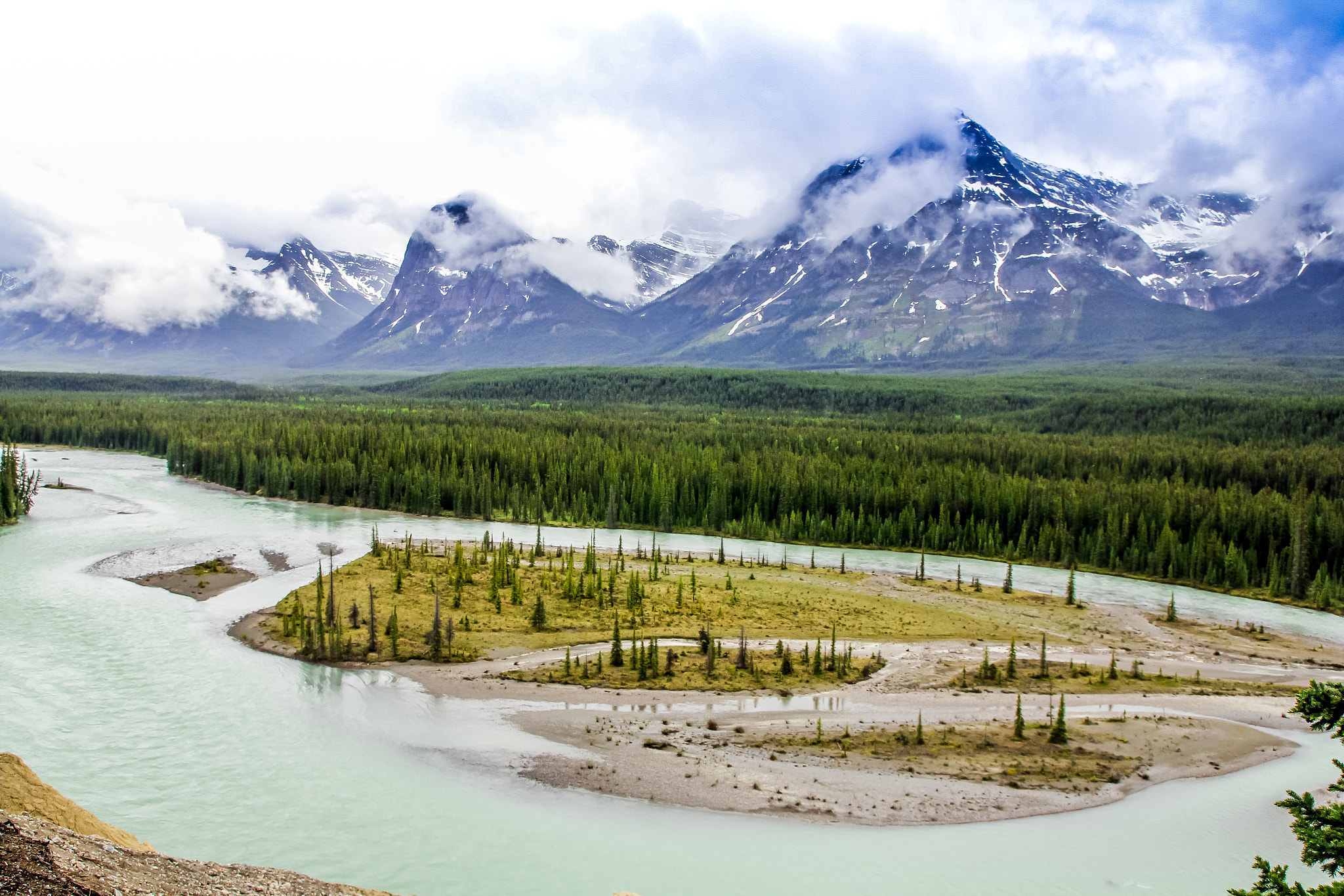 Canon EOS 60D sample photo. Bending banff photography