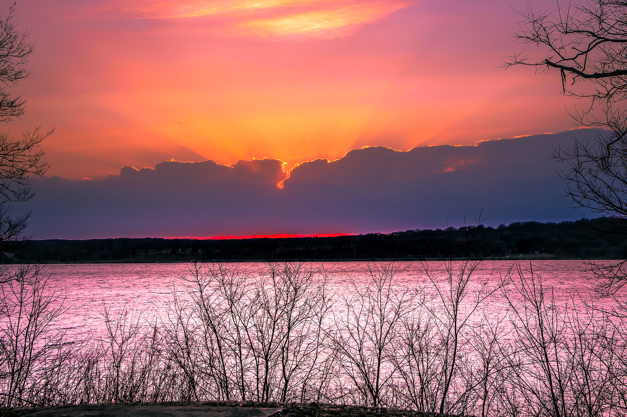 Canon EOS 700D (EOS Rebel T5i / EOS Kiss X7i) sample photo. Spring sunset photography