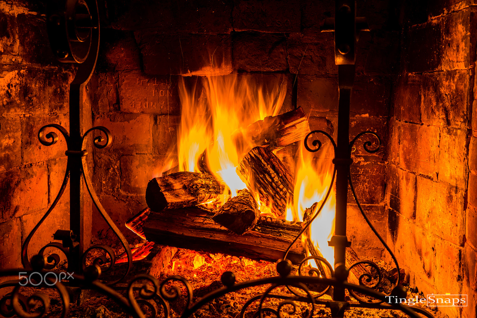 Sigma 24-70mm F2.8 EX DG HSM sample photo. Fire place photography