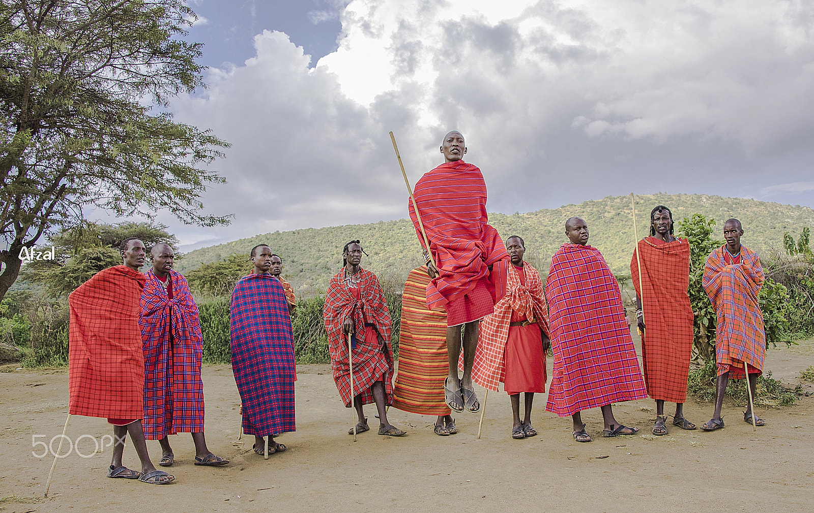 Nikon D810 + Nikon AF-S Nikkor 28-300mm F3.5-5.6G ED VR sample photo. Famous masai dance photography