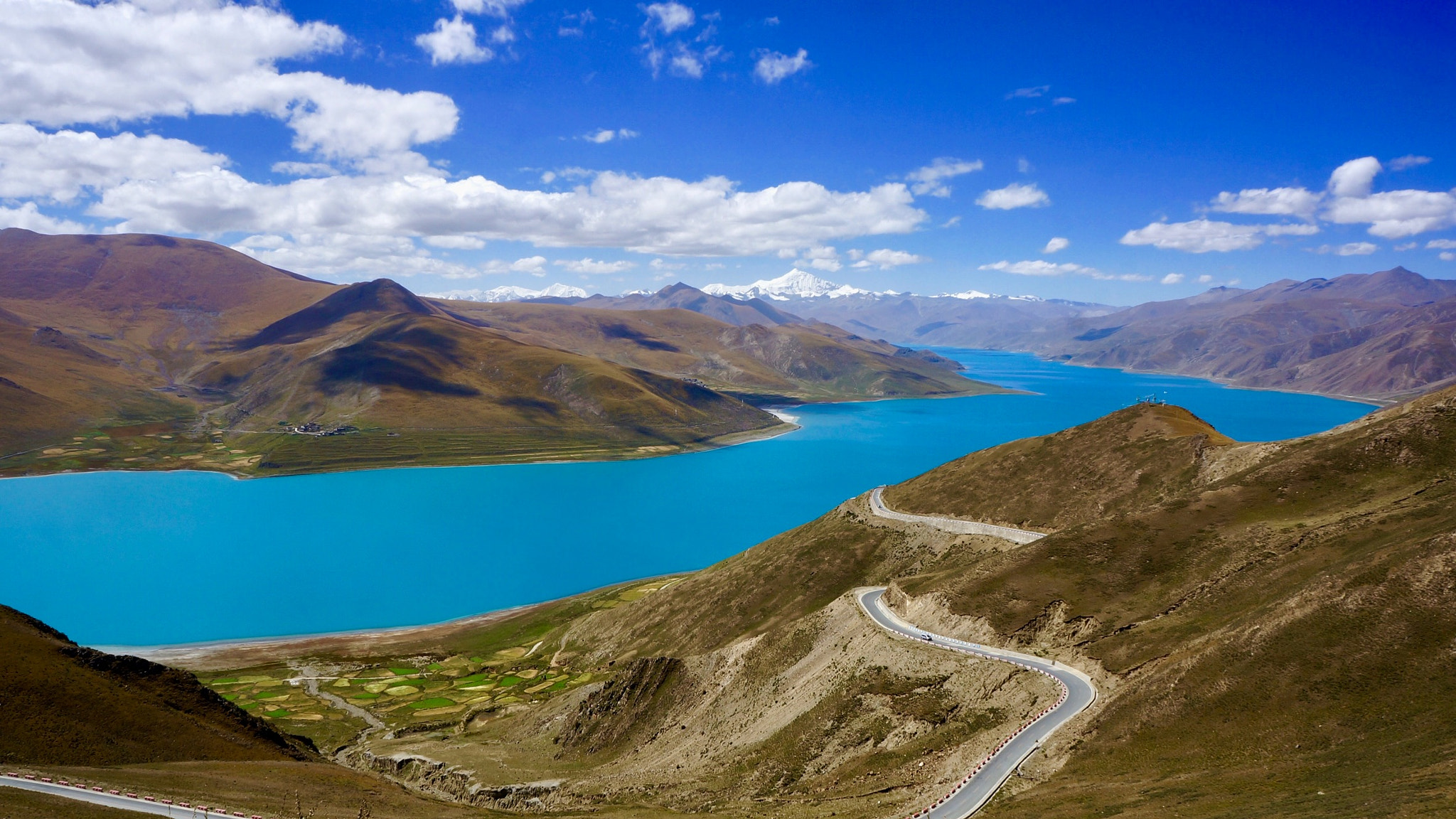 Tamron 18-200mm F3.5-6.3 Di III VC sample photo. Yamdrok lake, tibet photography