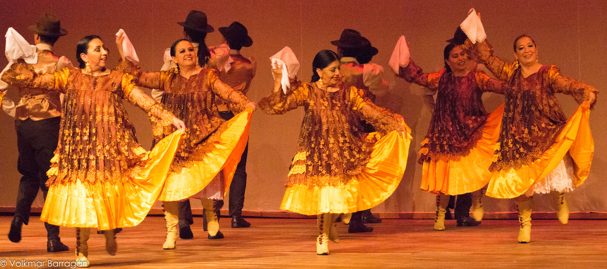 Canon EF 75-300mm f/4-5.6 USM sample photo. Dace photography