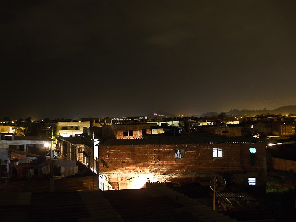 Fujifilm FinePix S2850HD sample photo. Favela photography