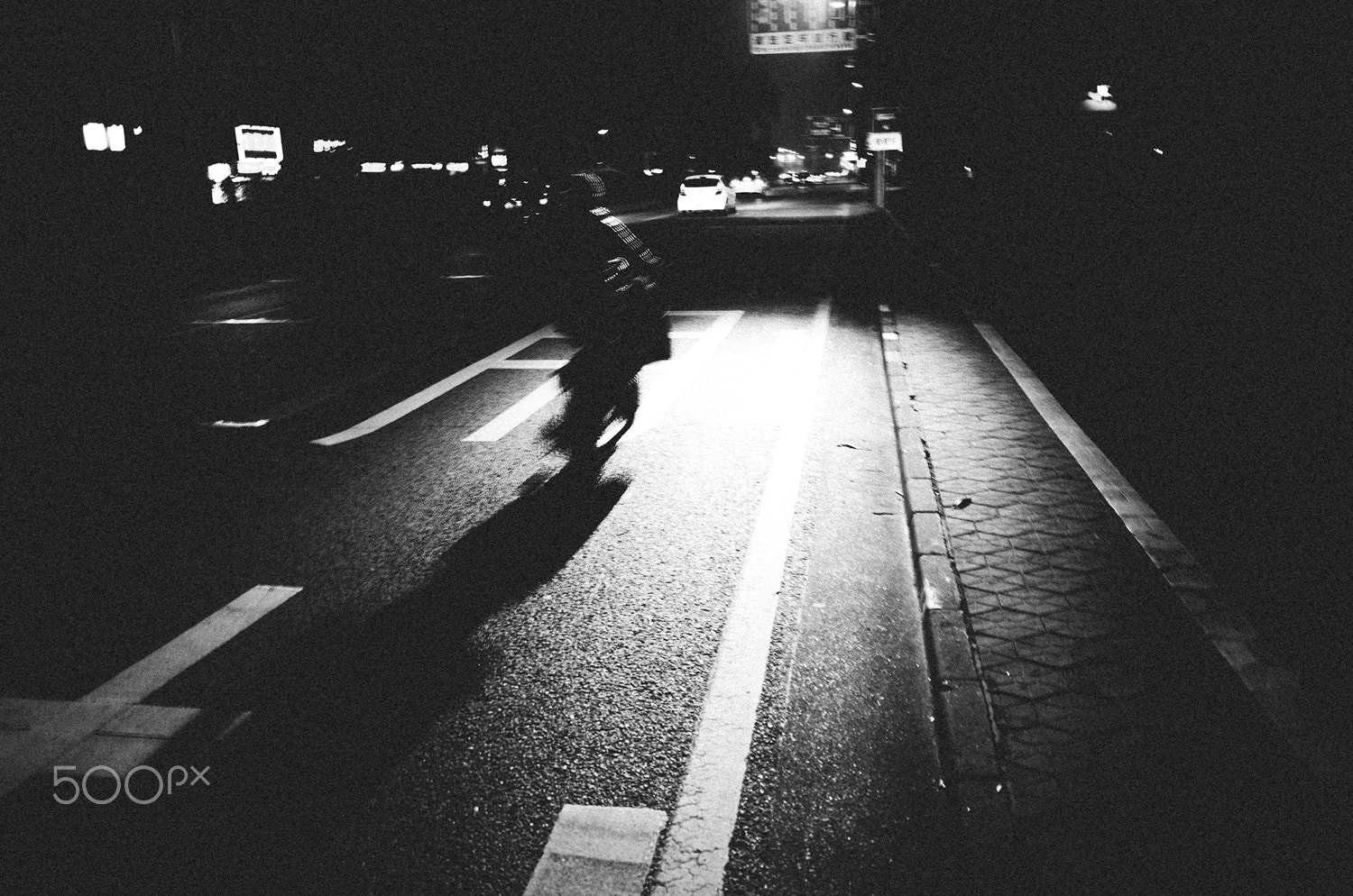Ricoh GR II + GR Lens sample photo. Wandering in a lonely world photography