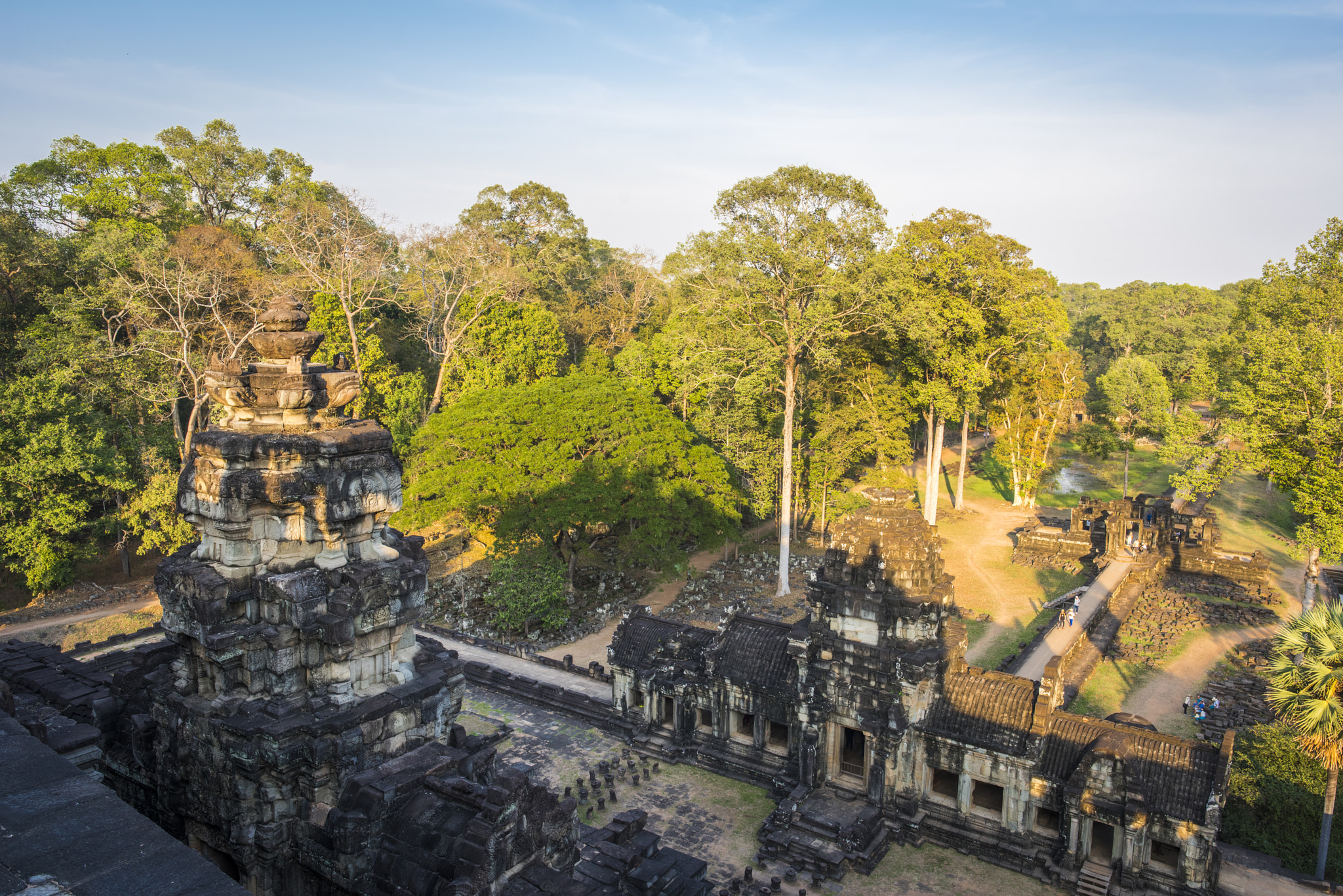 Nikon D810 sample photo. Smile of angkot wat photography