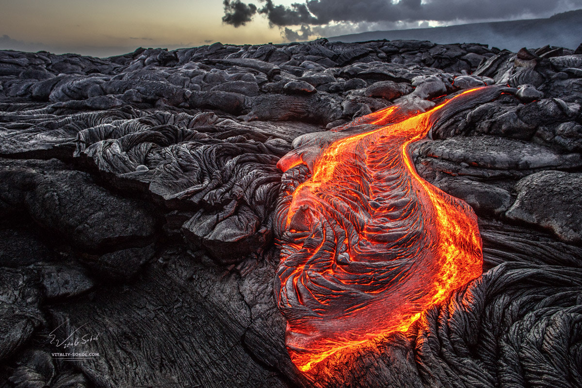 Canon EF 20mm F2.8 USM sample photo. Lava flow photography