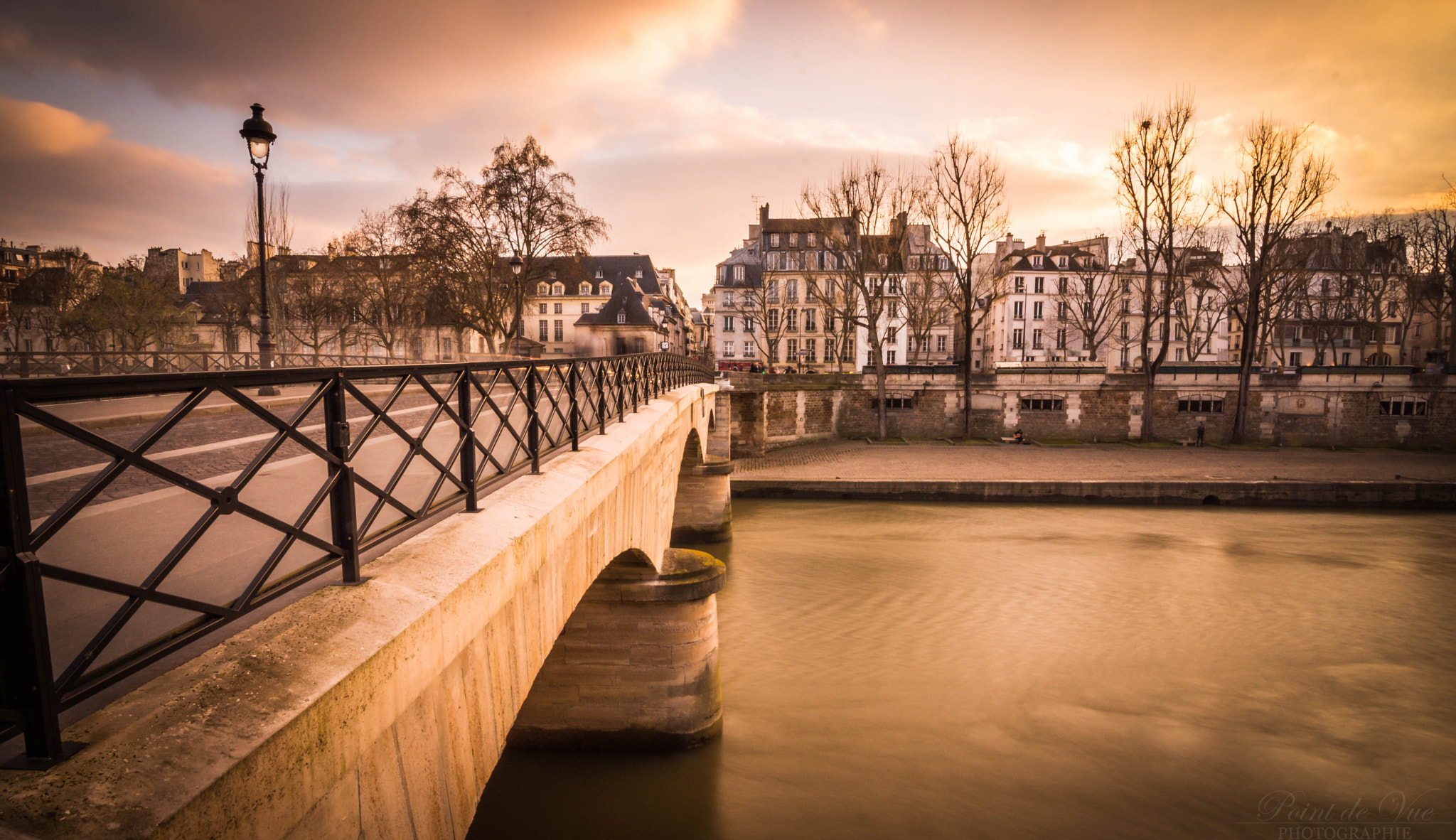 Nikon D7200 sample photo. Paris & bridge photography