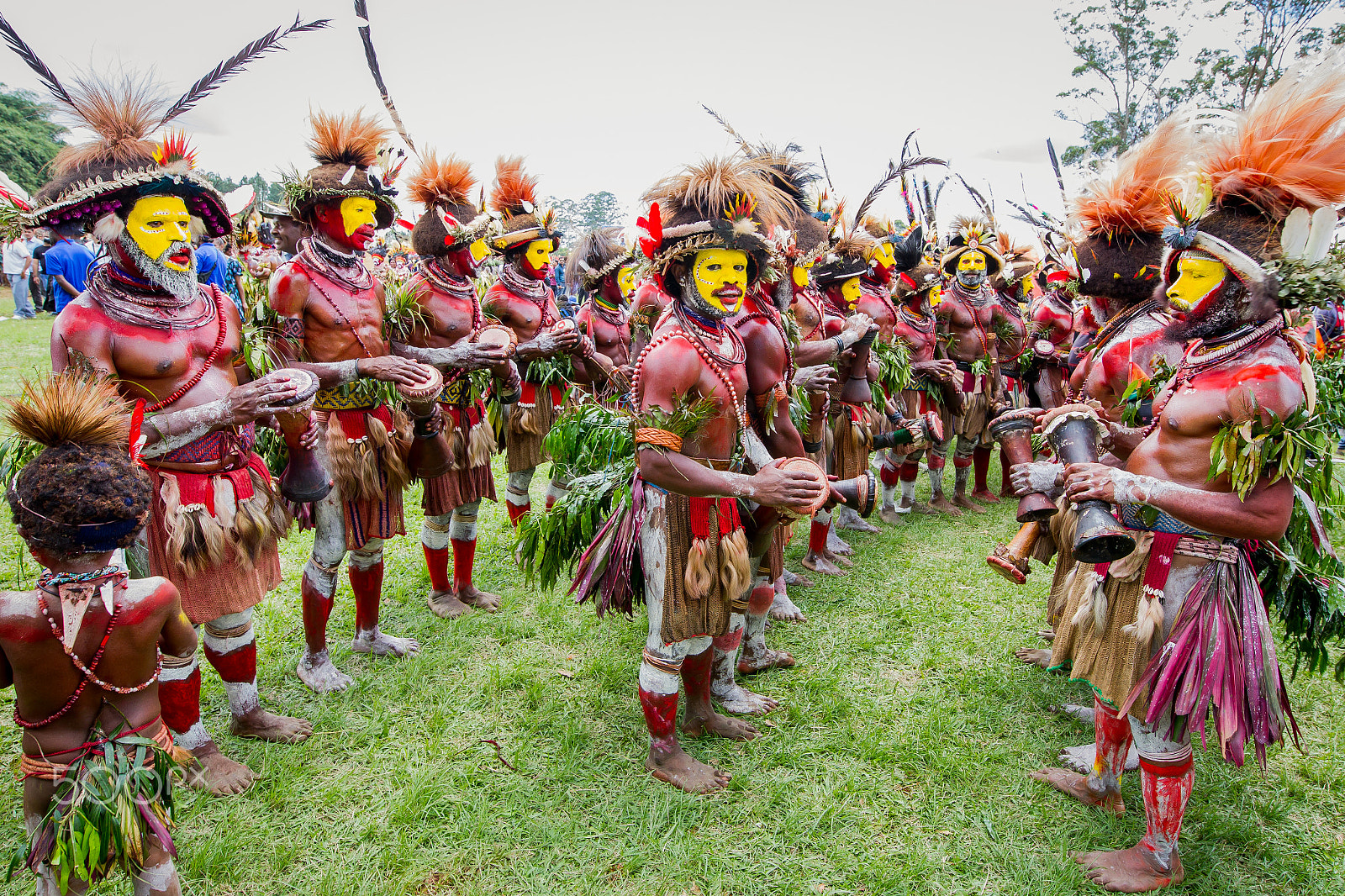 Canon EF 300mm f/2.8L sample photo. Mt hagen sing sing, papua new guines photography