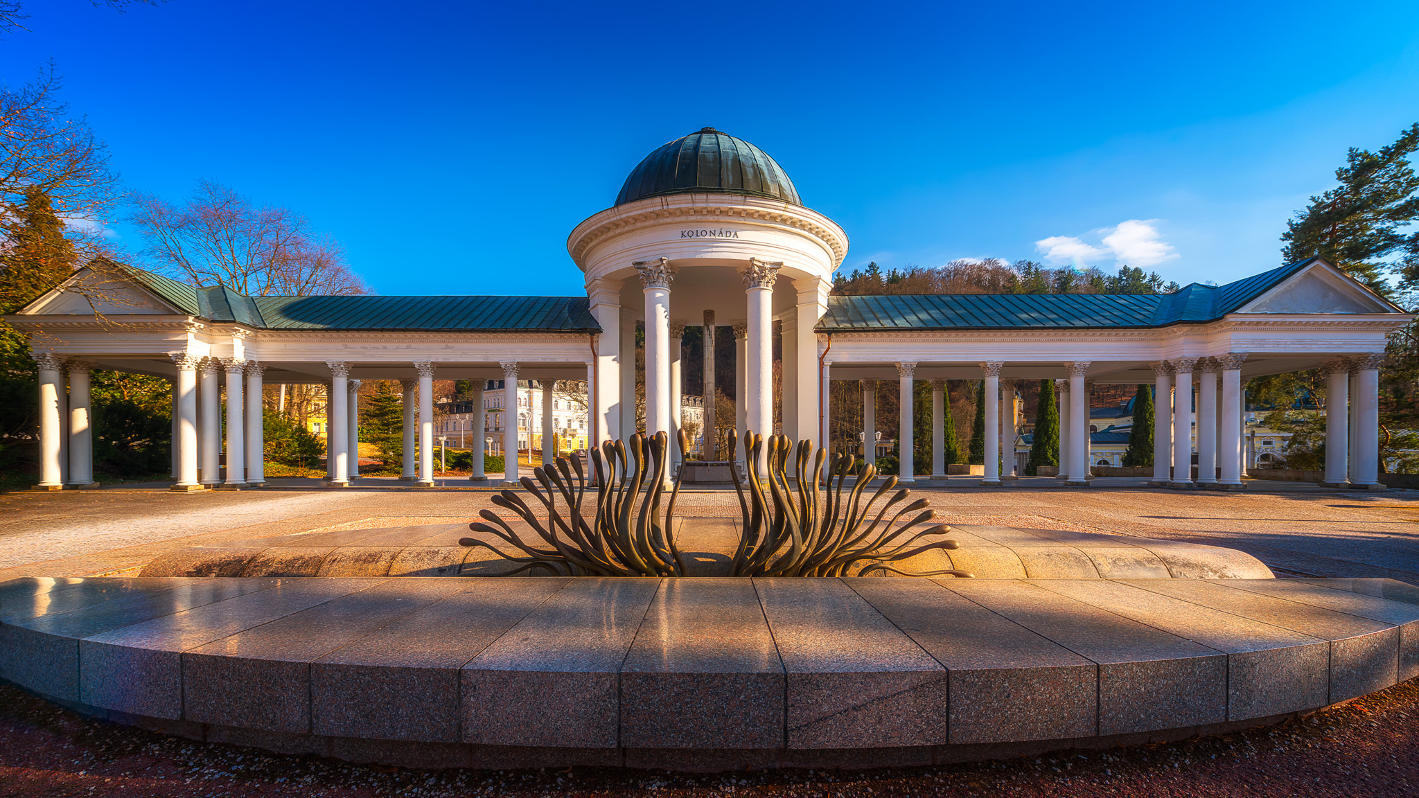 Nikon AF-S Nikkor 14-24mm F2.8G ED sample photo. Marianske lazne: kolonáda photography