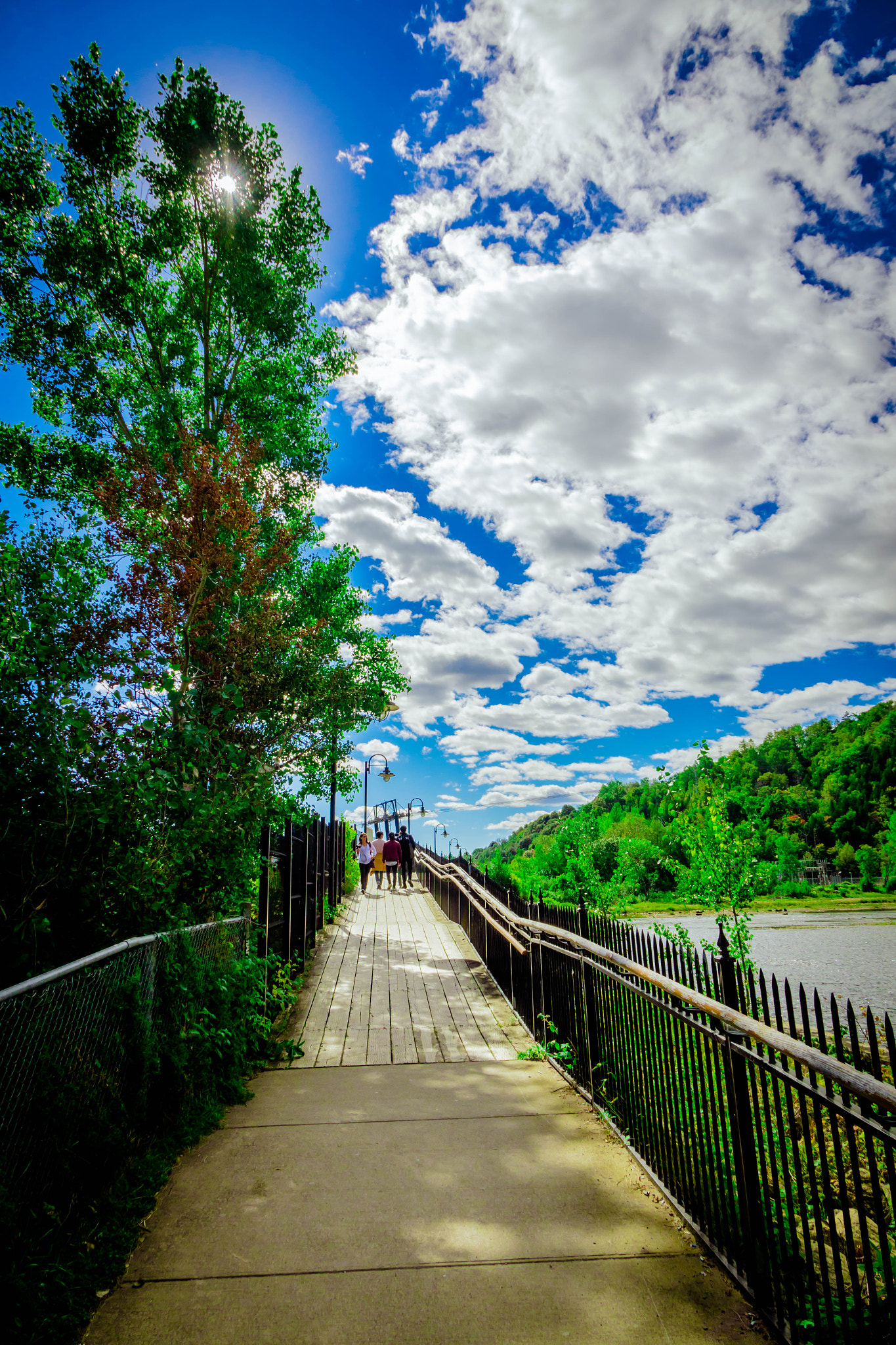 24-200mm F2.8 sample photo. A way to sky photography