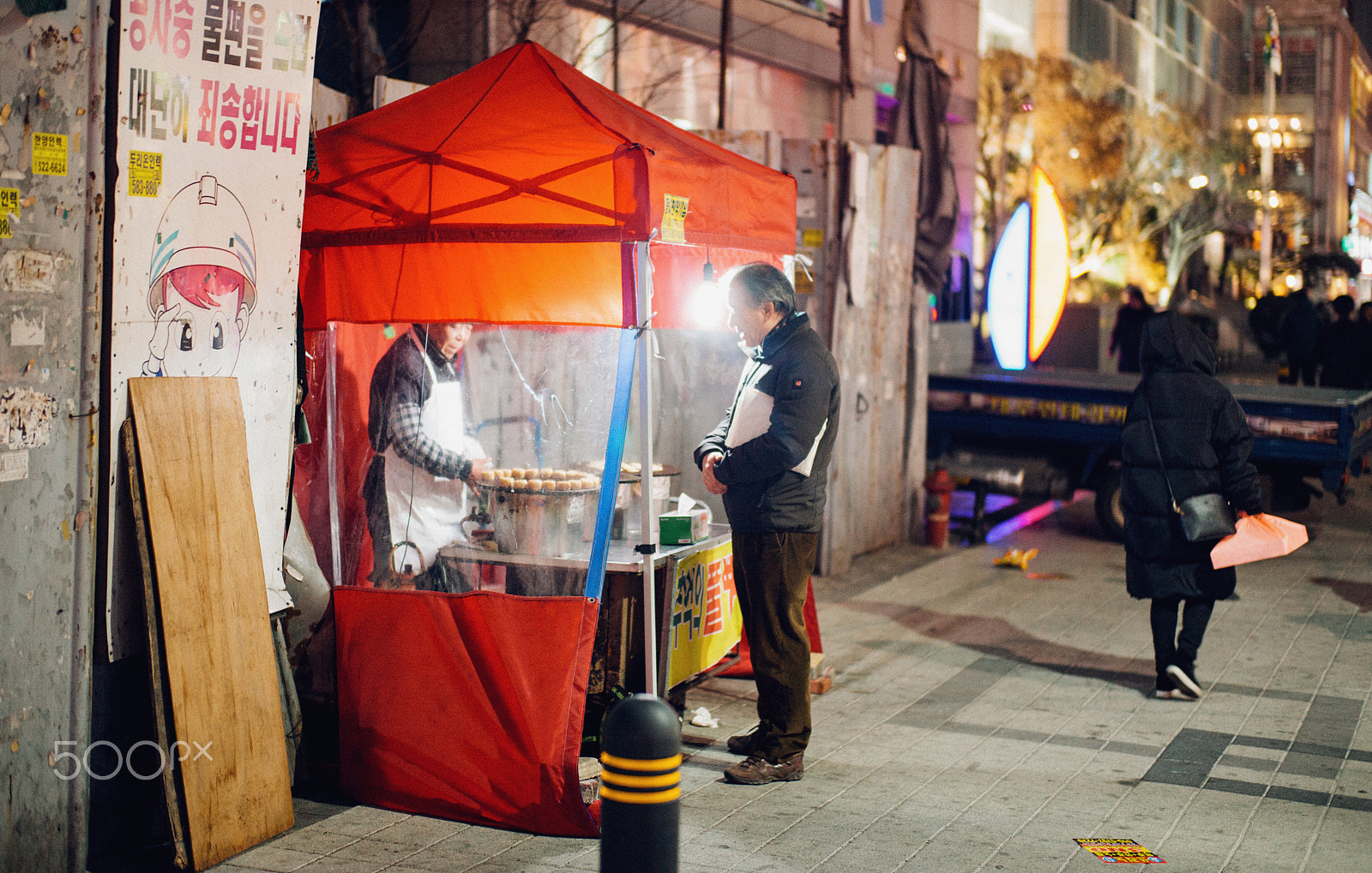 Leica Summilux-M 50mm F1.4 ASPH sample photo. Lighthouse on the street ... photography