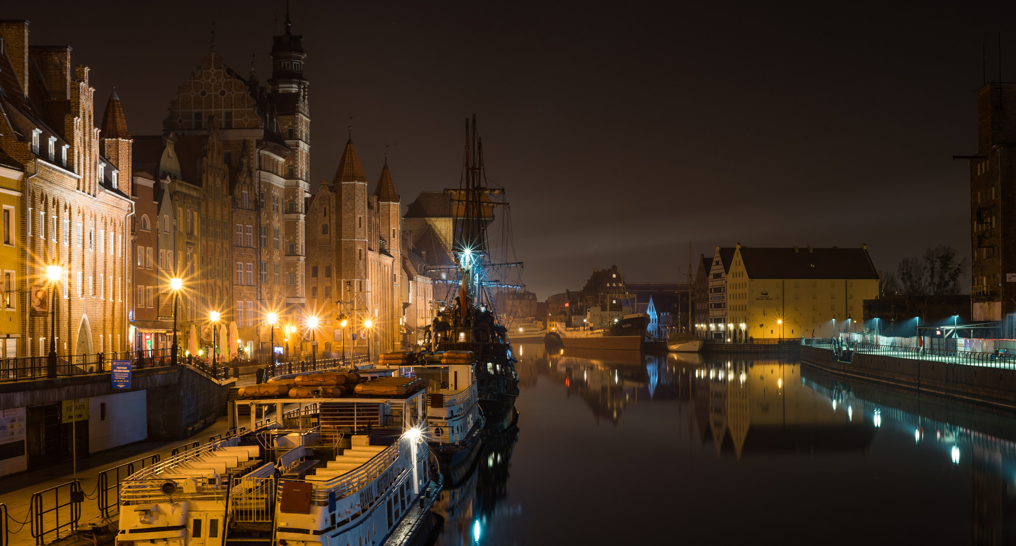 Sony a7 II + Canon EF 50mm F1.8 STM sample photo. Gdansk, poland photography