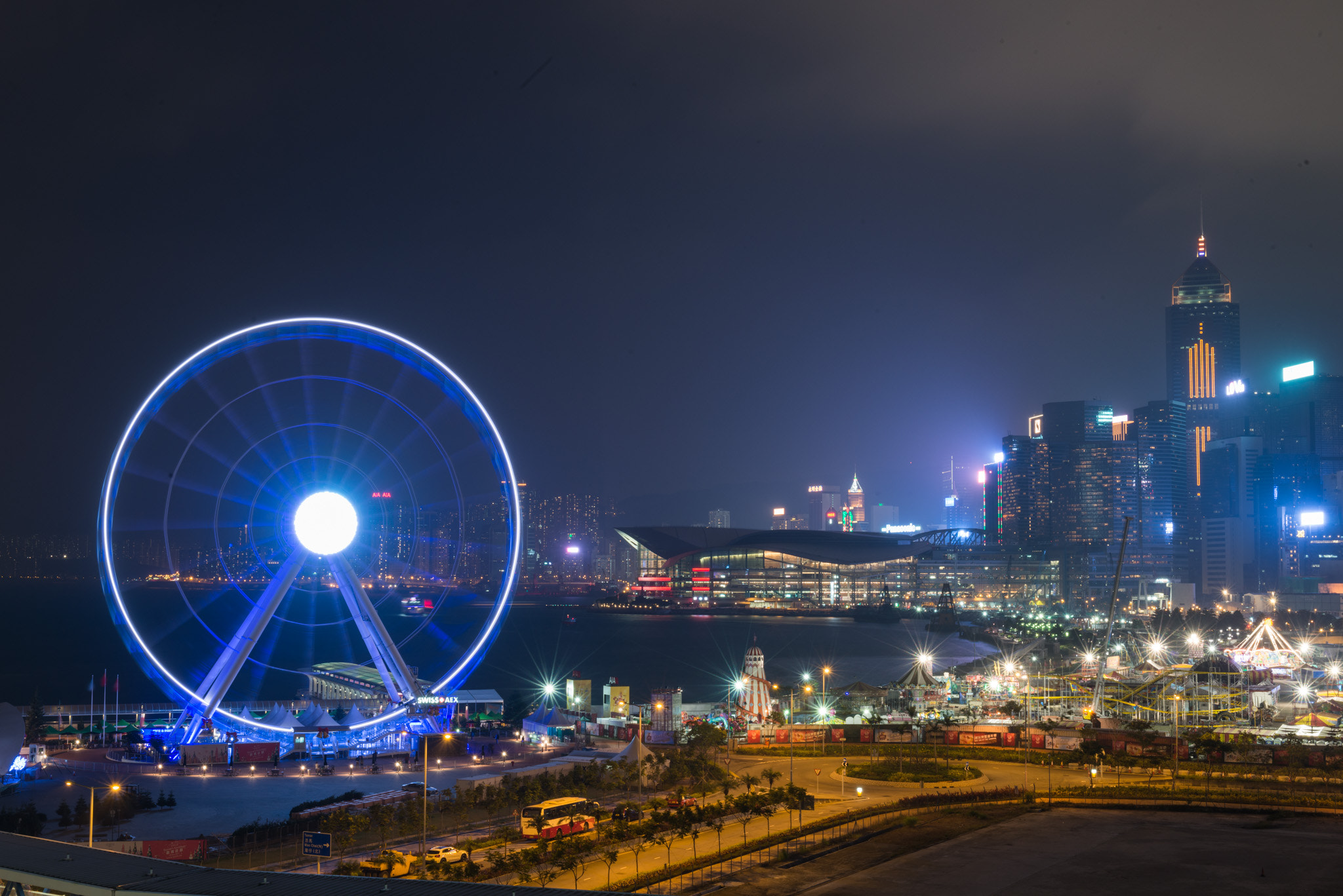 Nikon AF-S Nikkor 24-70mm F2.8G ED sample photo. Happy ferris wheel photography