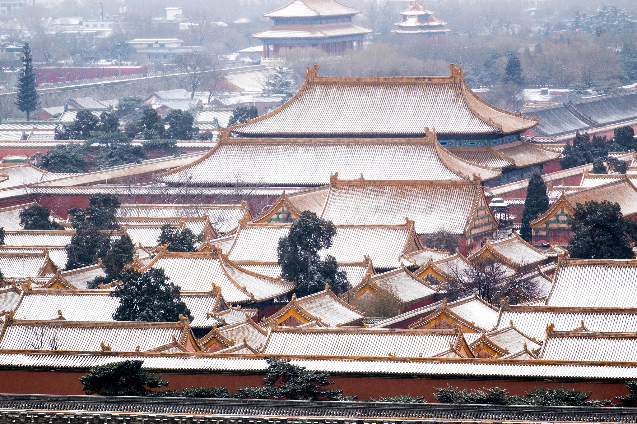Fujifilm XF 55-200mm F3.5-4.8 R LM OIS sample photo. The palace museum covered with snow photography