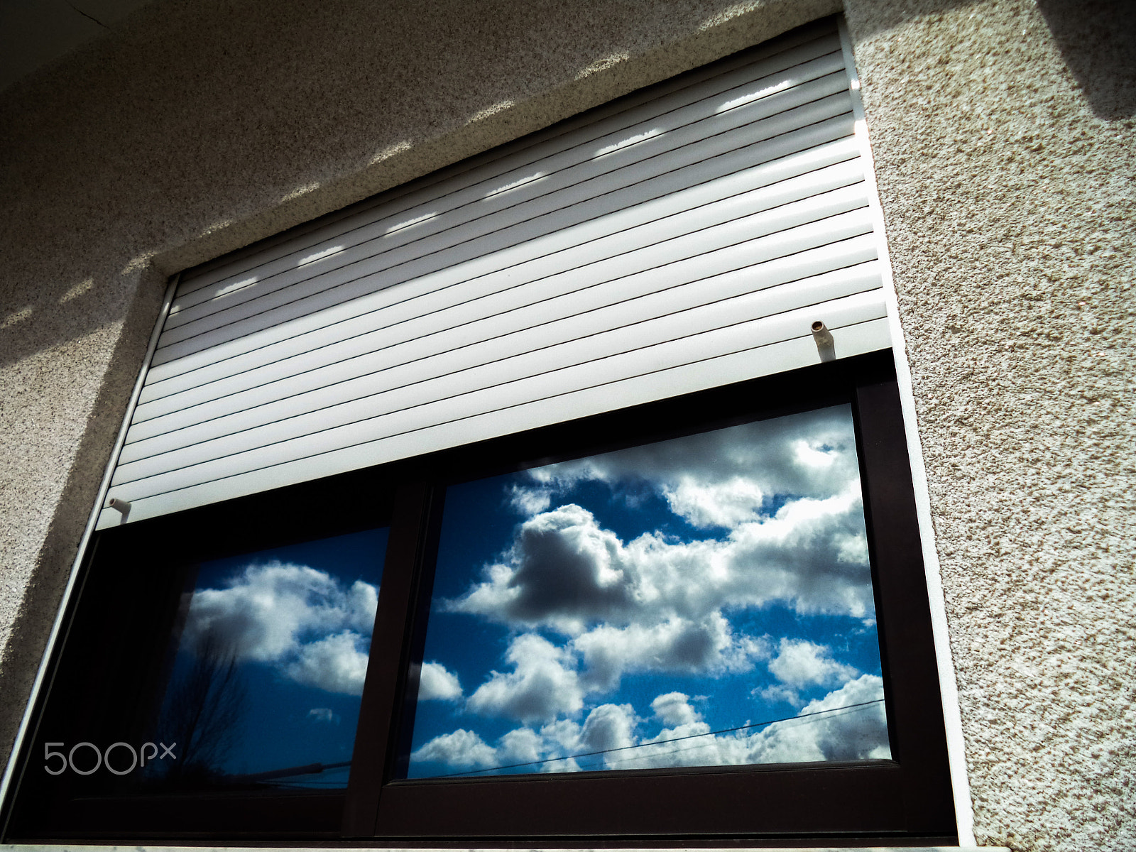 Sony Cyber-shot DSC-W710 sample photo. O céu à janela... photography
