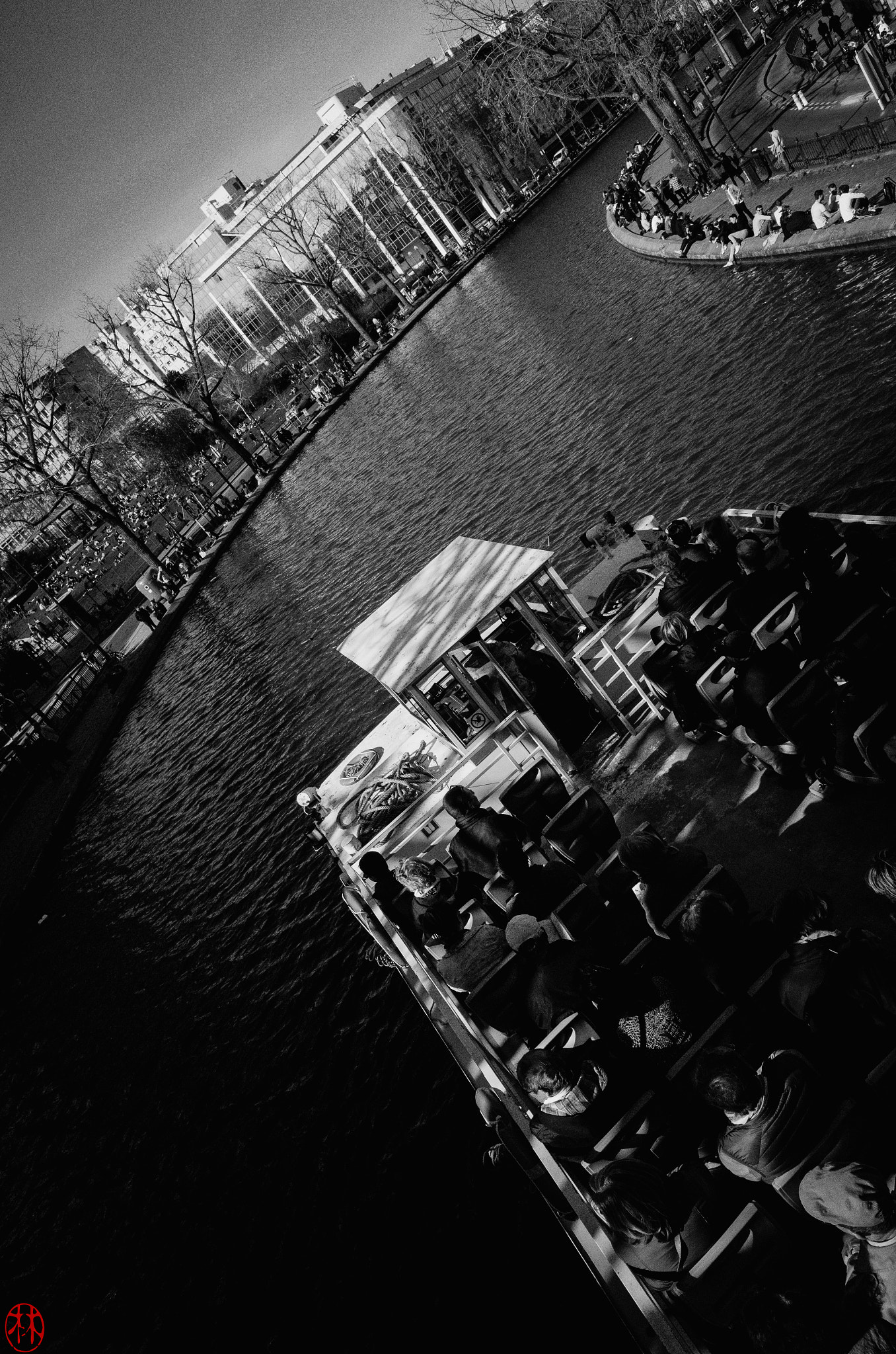 Ricoh GR II + GR Lens sample photo. Promenade photography
