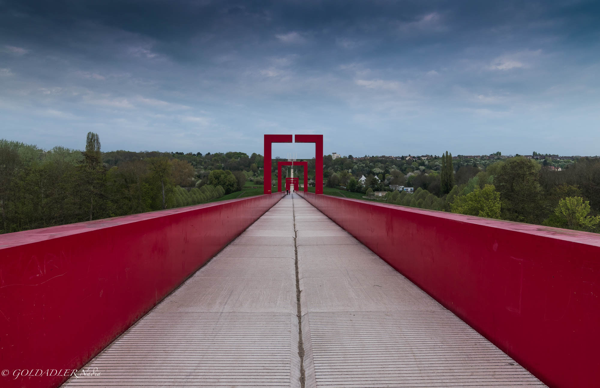 Nikon D5500 sample photo. Cergy le pont rouge.  photography