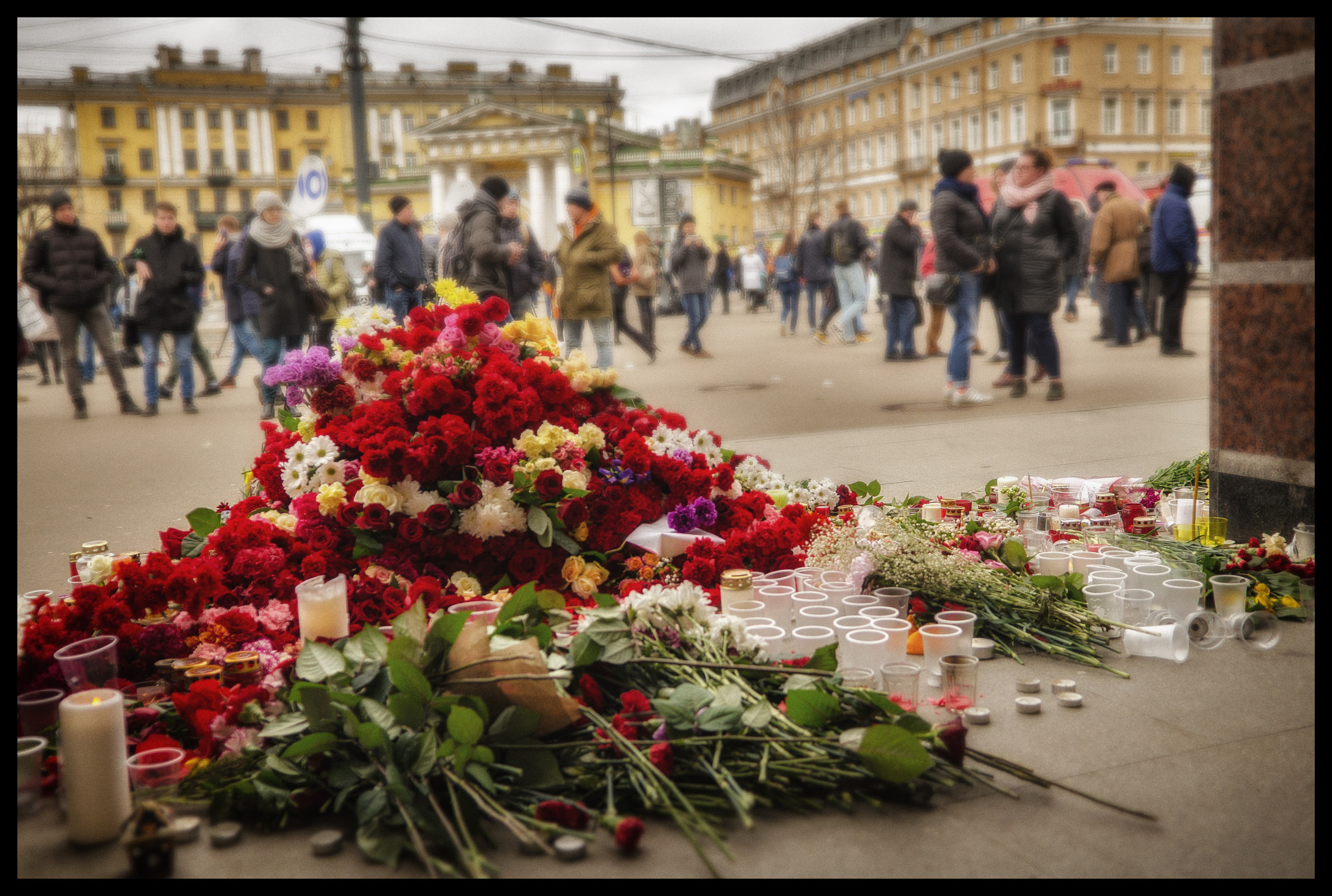 Nikon D7000 sample photo. Saint-petersburg. spasskaya. the day after the tragedy. photography