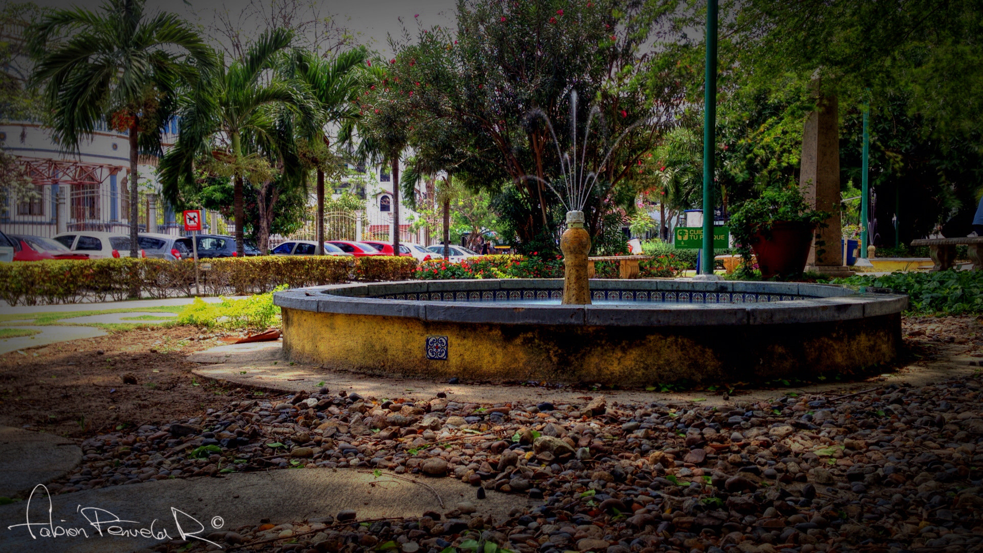 Apple iPhone sample photo. Fundadores' park fountain photography