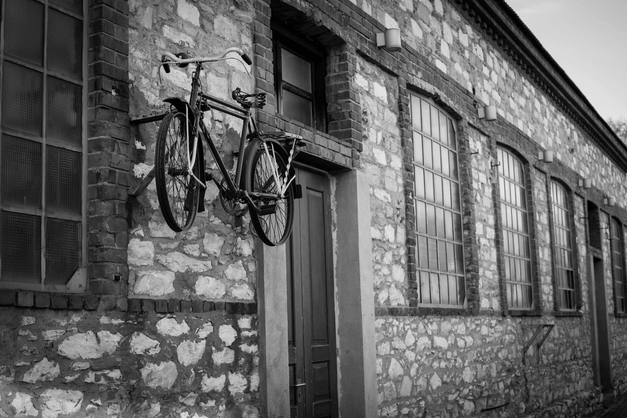 Nikon D600 + Nikon AF-S Nikkor 50mm F1.4G sample photo. The old bike photography