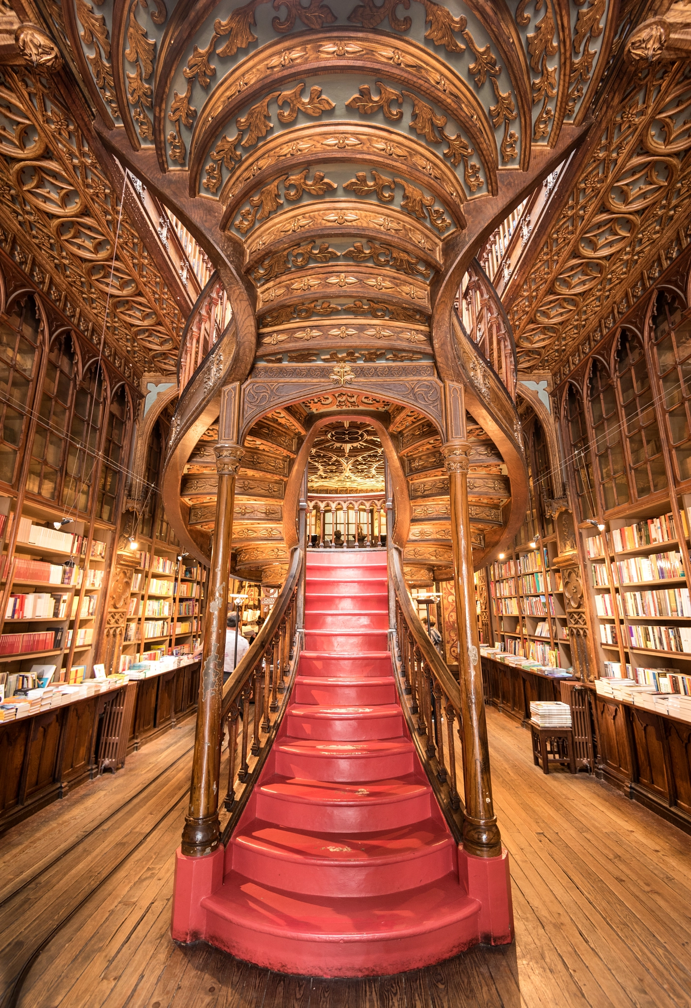 Nikon AF-S Nikkor 16-35mm F4G ED VR sample photo. Livraria lello... photography