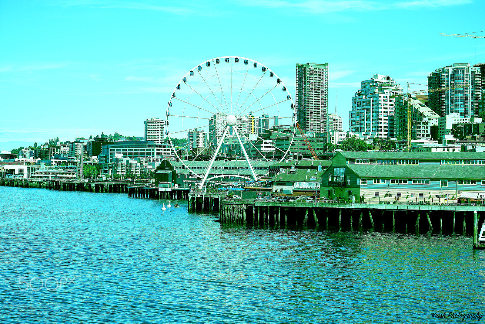 Sony Vario Tessar T* FE 24-70mm F4 ZA OSS sample photo. @seattle ferry wharf to bainbridge island photography