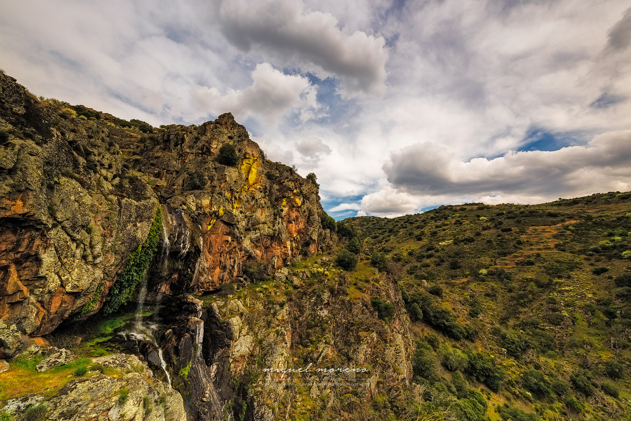 Nikon AF-S Nikkor 14-24mm F2.8G ED sample photo. Faia alta waterfall photography