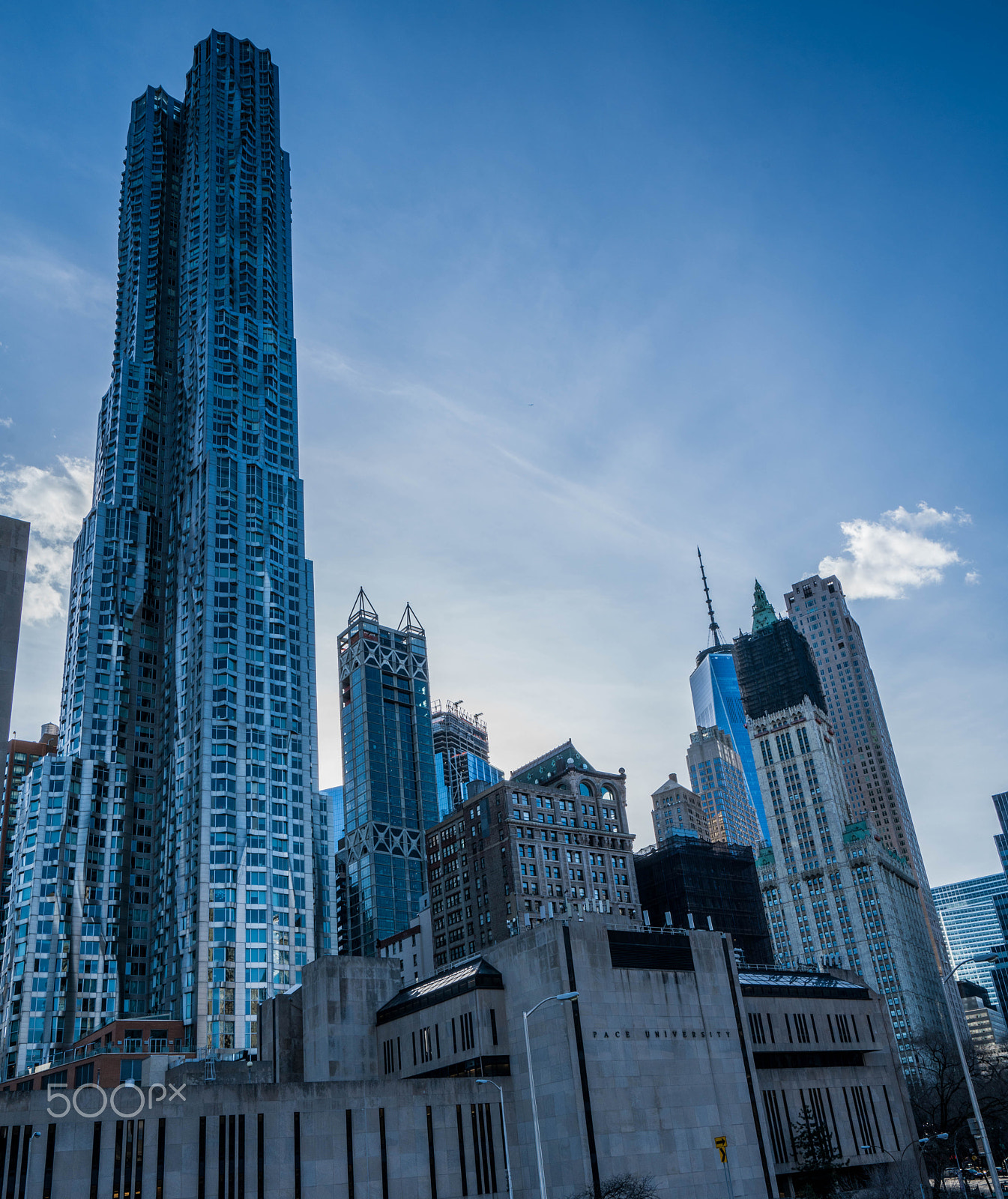Sony a7R II + Sony Vario-Tessar T* FE 16-35mm F4 ZA OSS sample photo. New york photography