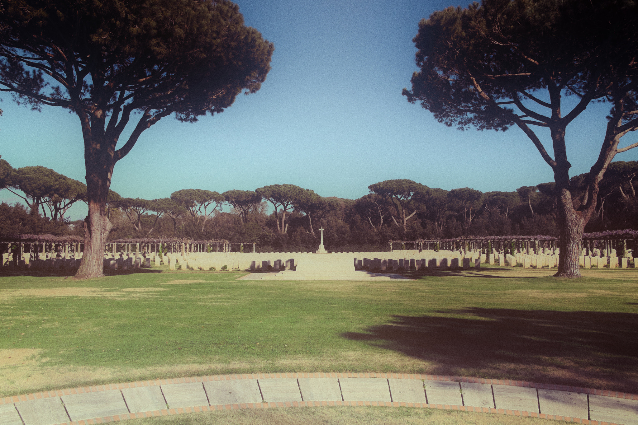 Fujifilm XF 18-55mm F2.8-4 R LM OIS sample photo. Cimitero monumentale inglese photography