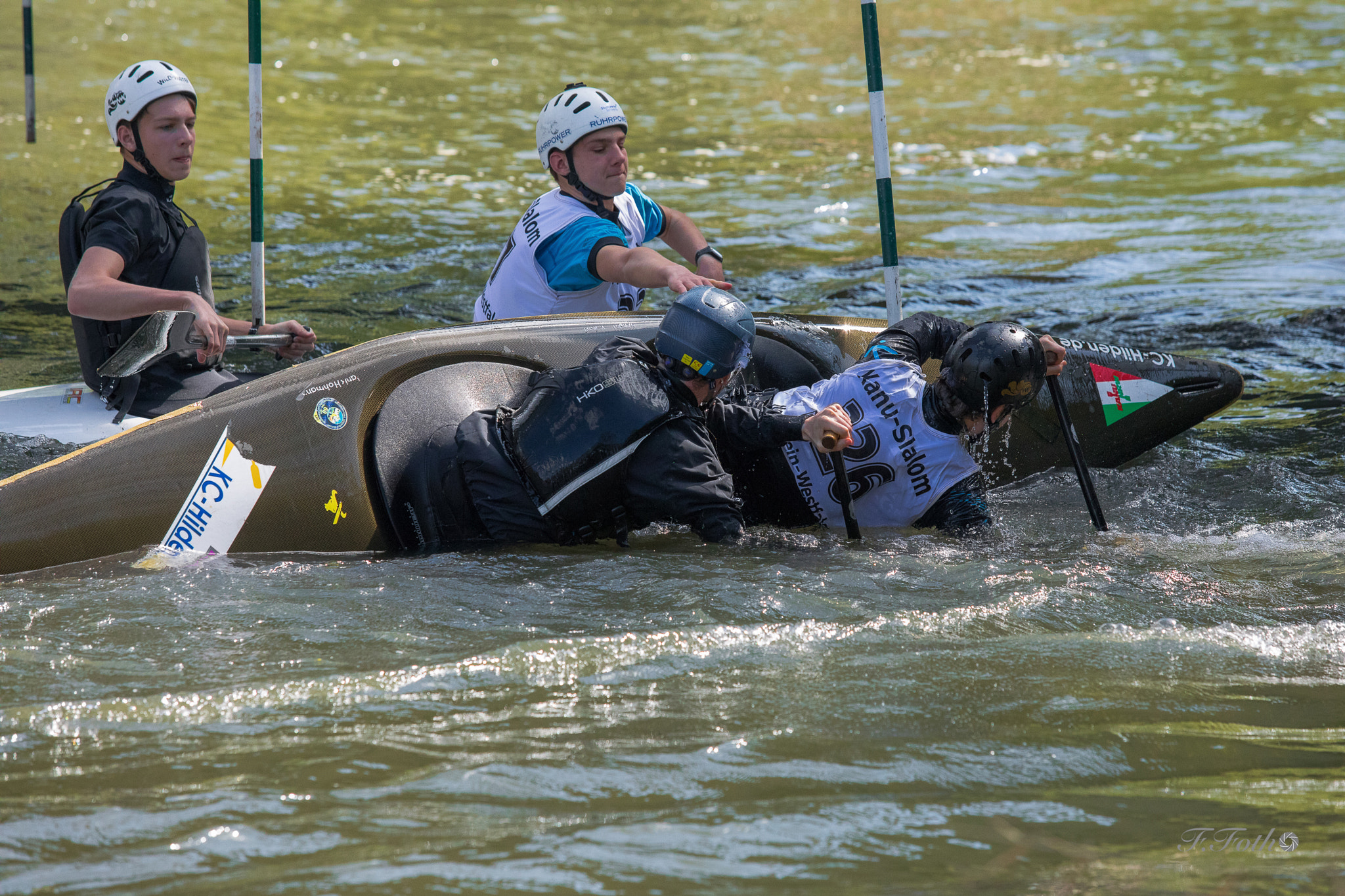 Canon EF 70-200mm F2.8L USM sample photo. Canoe slalom photography