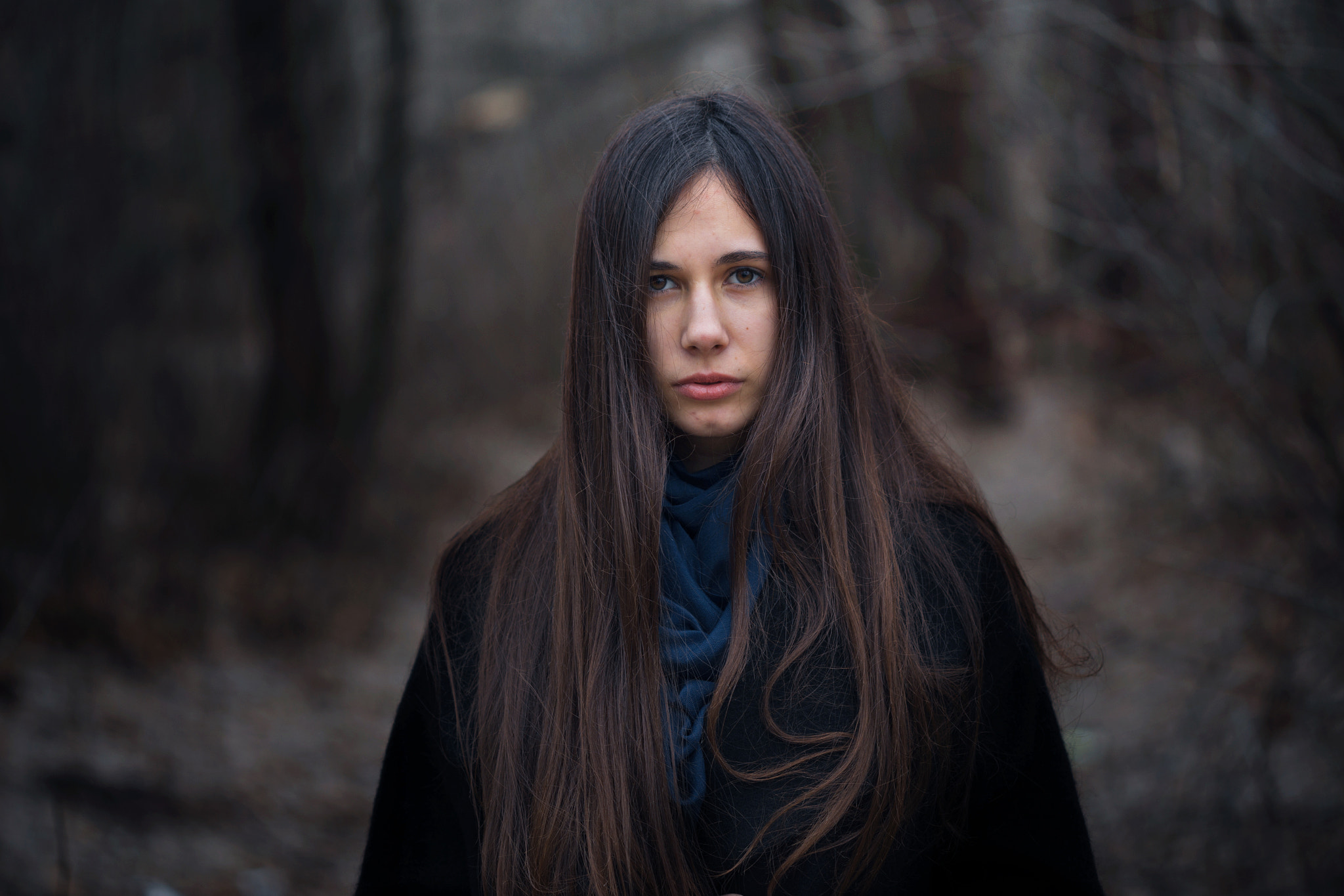 Canon EF 100mm F2.8 Macro USM sample photo. Portrait of a beautiful girl in a dark forest photography
