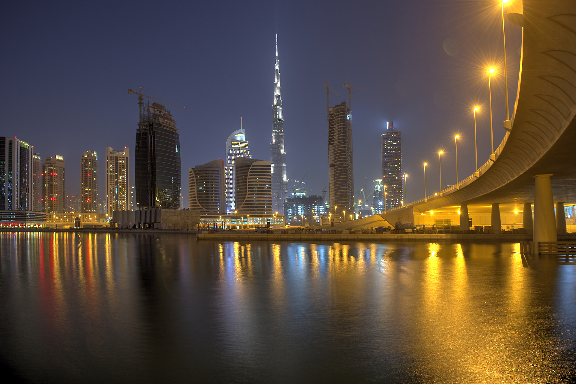 Nikon AF-S Nikkor 24-70mm F2.8G ED sample photo. Dubai at night photography