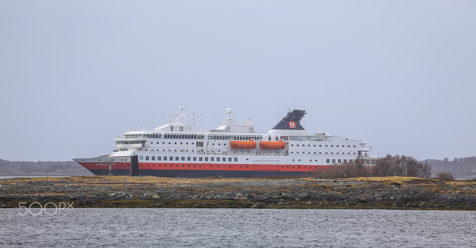 Canon EF 70-300mm F4-5.6L IS USM sample photo. Coastal liner ms nordkapp traveling southward photography