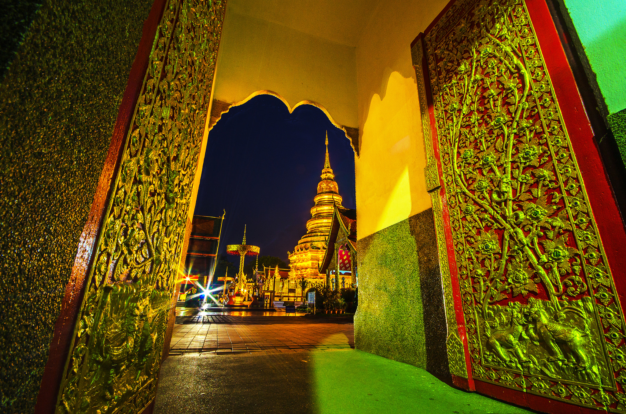 Sigma 10-20mm F4-5.6 EX DC HSM sample photo. Art, culture, sculpture photography