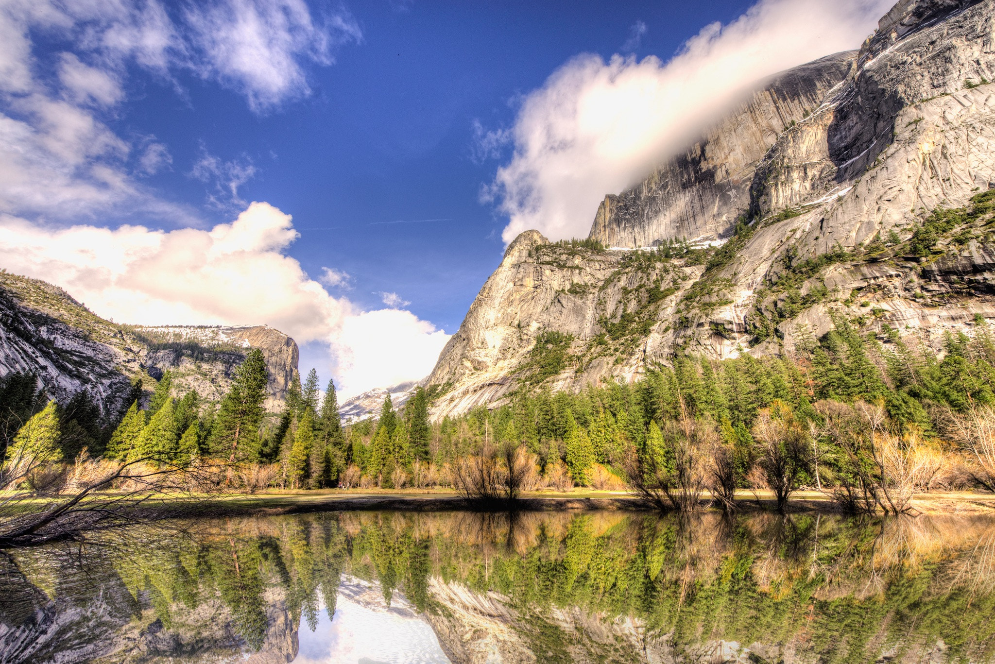 Nikon D610 + Nikon AF-S Nikkor 14-24mm F2.8G ED sample photo. Mirror lake. yosemite national park. photography