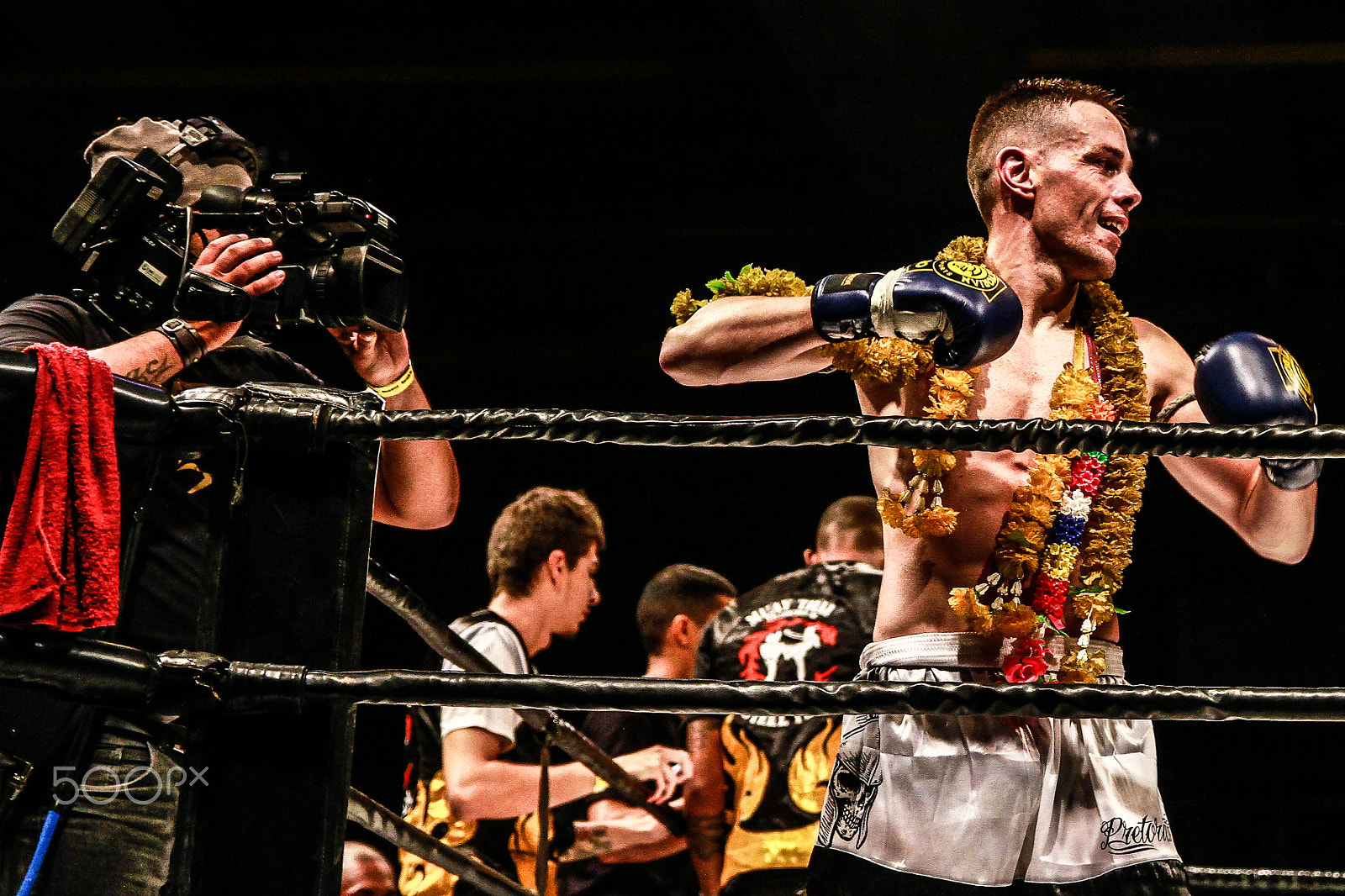 Canon EF-S 17-55mm F2.8 IS USM sample photo. Epic muay thai brazil photography