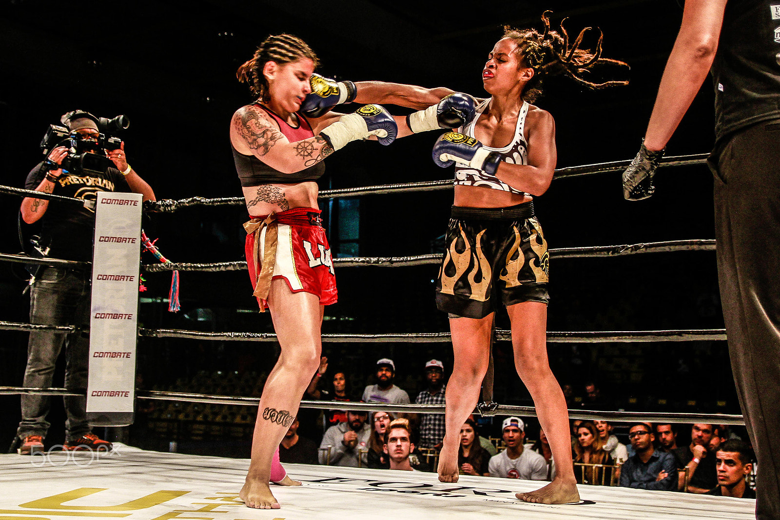 Canon EF-S 17-55mm F2.8 IS USM sample photo. Epic muay thai brazil photography