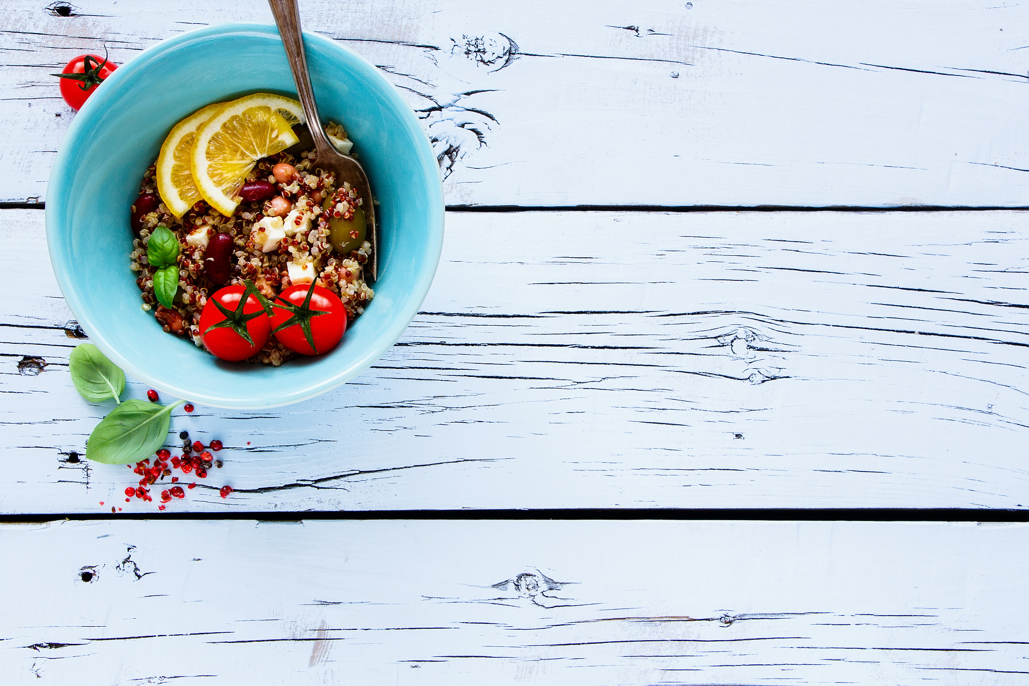 Canon EOS 700D (EOS Rebel T5i / EOS Kiss X7i) sample photo. Healthy salad with quionoa photography
