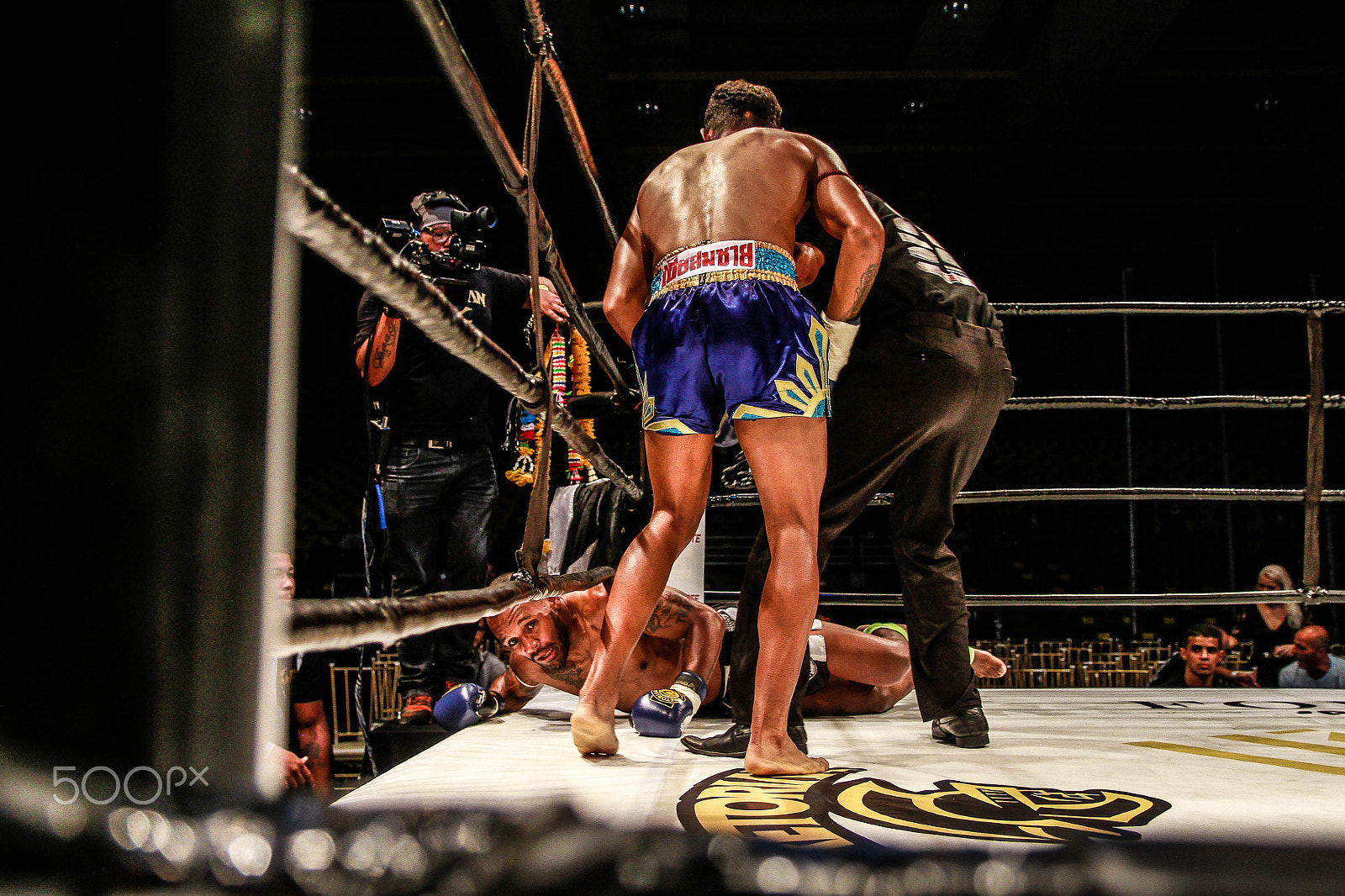 Canon EF-S 17-55mm F2.8 IS USM sample photo. Epic muay thai brazil photography