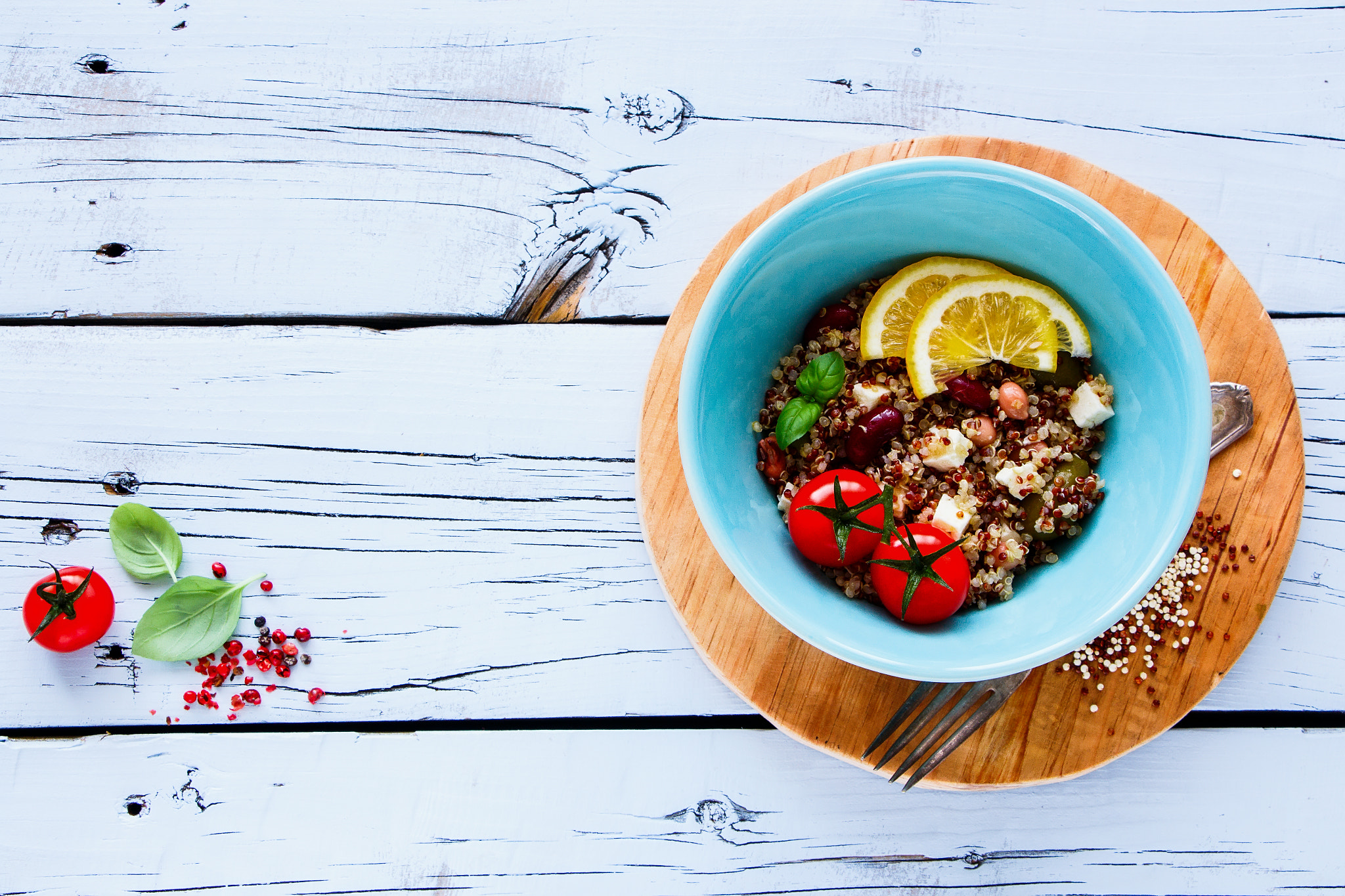 Canon EOS 700D (EOS Rebel T5i / EOS Kiss X7i) sample photo. Healthy salad with quionoa photography