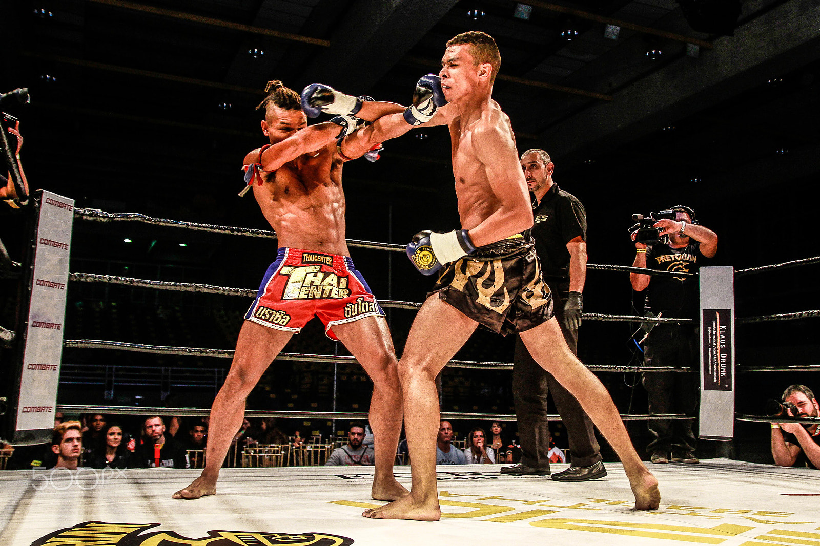 Canon EF-S 17-55mm F2.8 IS USM sample photo. Epic muay thai brazil photography