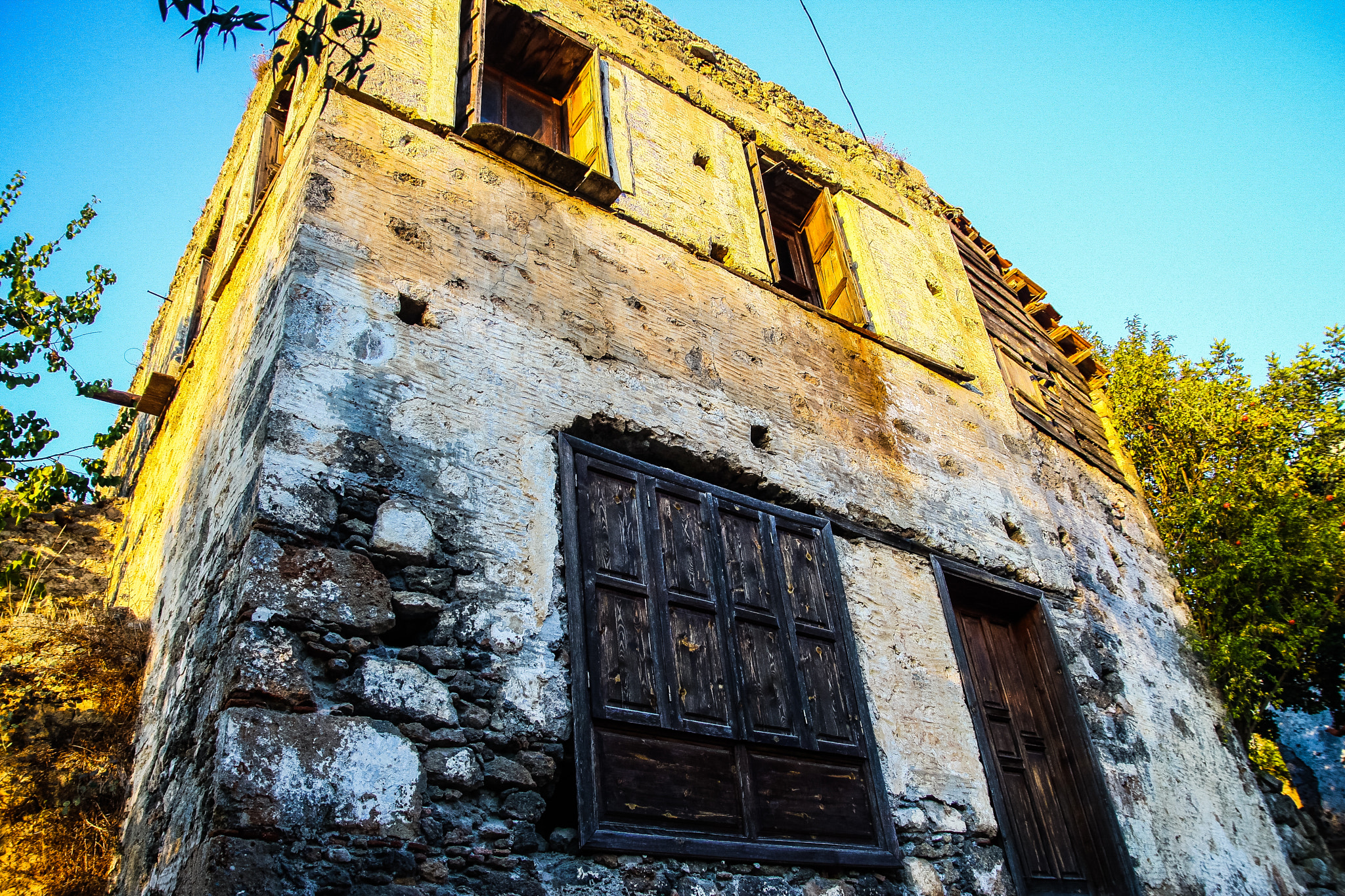 Canon EOS 50D sample photo. Stone house photography